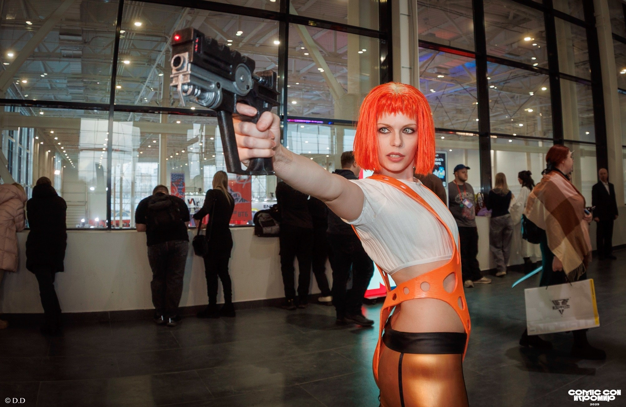 Comic Con Игромир 2025. Различные мероприятия и просто фотографии людей
