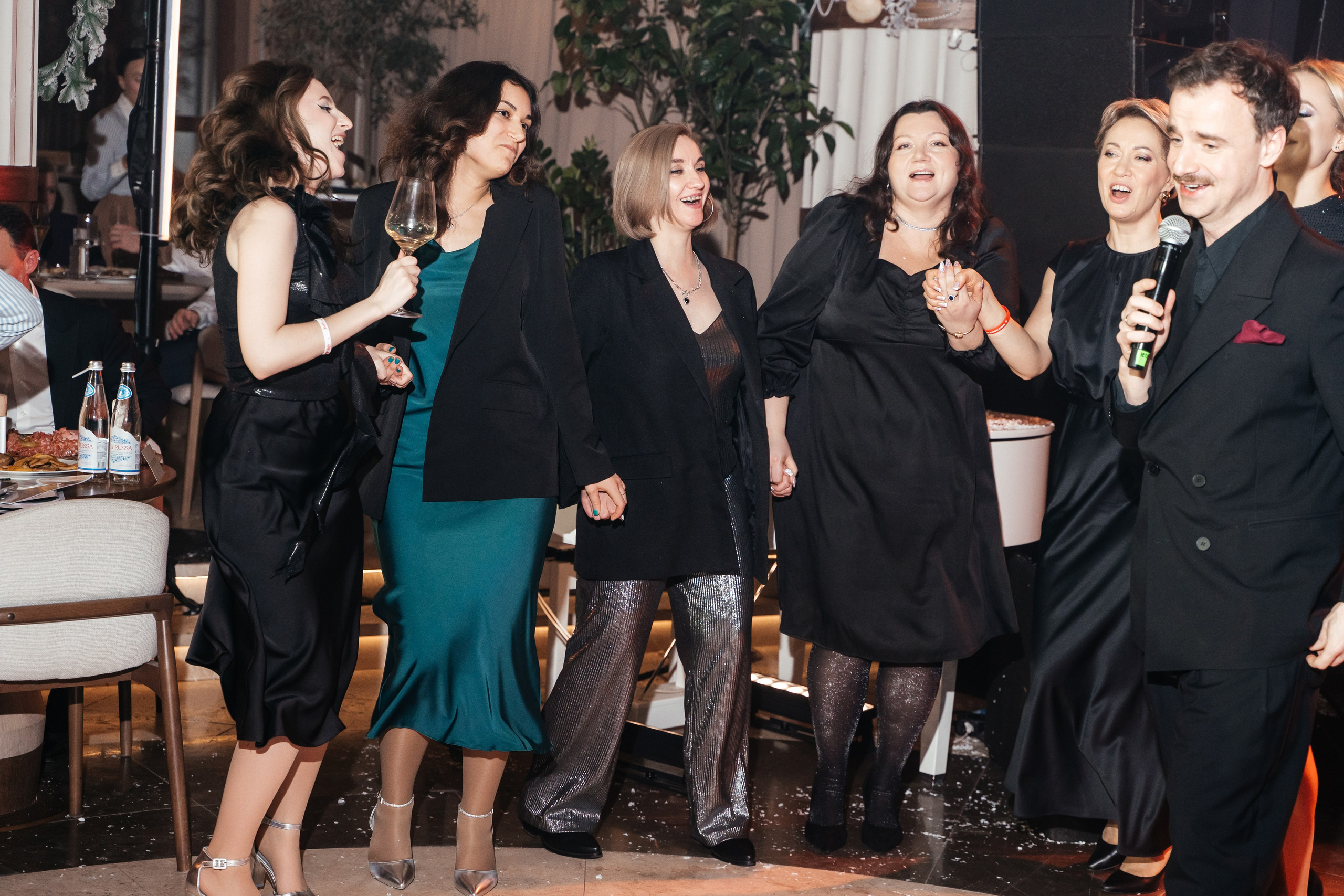 Репортаж мероприятия, репортажная съемка в Москве и Московской области, фотограф на мероприятие, фотосъемка юбилея, репортаж свадьбы, event, фотосессия на фотозоне, фотограф на юбилей, фотограф на день рождения, репортажный фотограф, съемка мероприятия, съемка на фотозоне, фотограф на корпоратив, фотограф на свадьбу, фотограф на детский праздник, фотограф на выпускной.