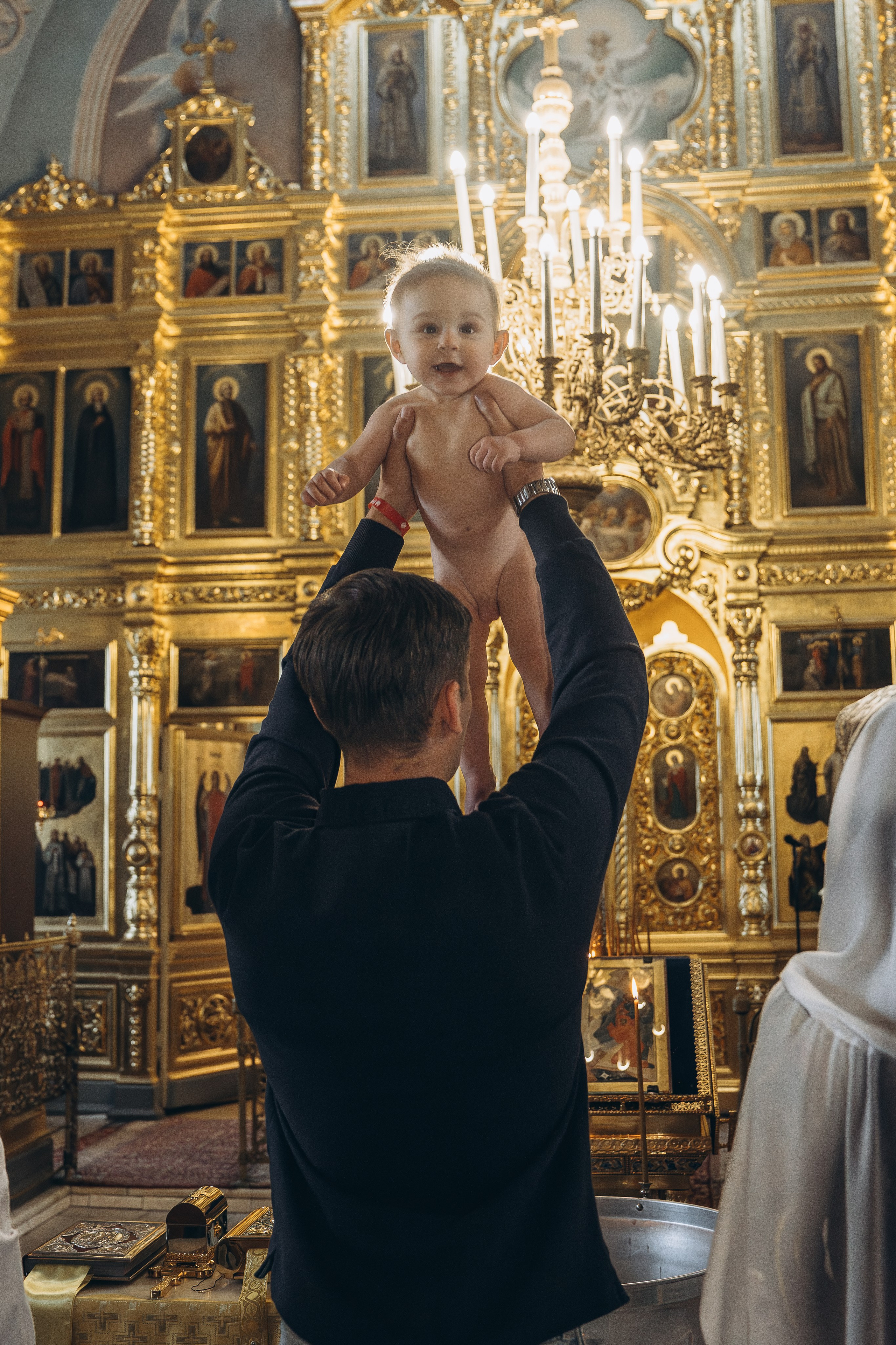 Таинство Крещения Демида. Фотограф Ольга Рубцова в Москве и Московской области
