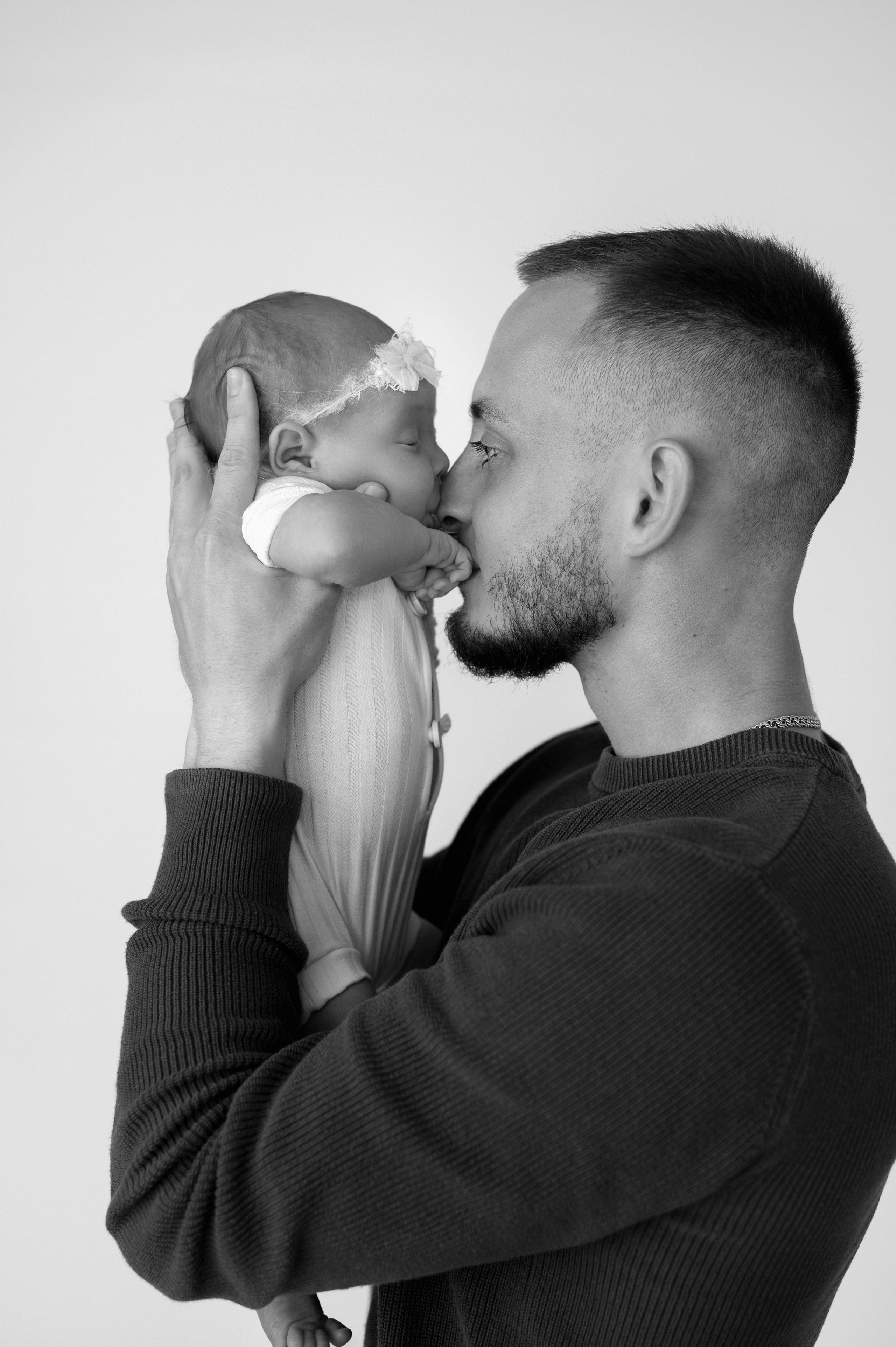 Новорожденные в естественном стиле. Любовь Федоряева — фотограф в Симферополе и в Крыму