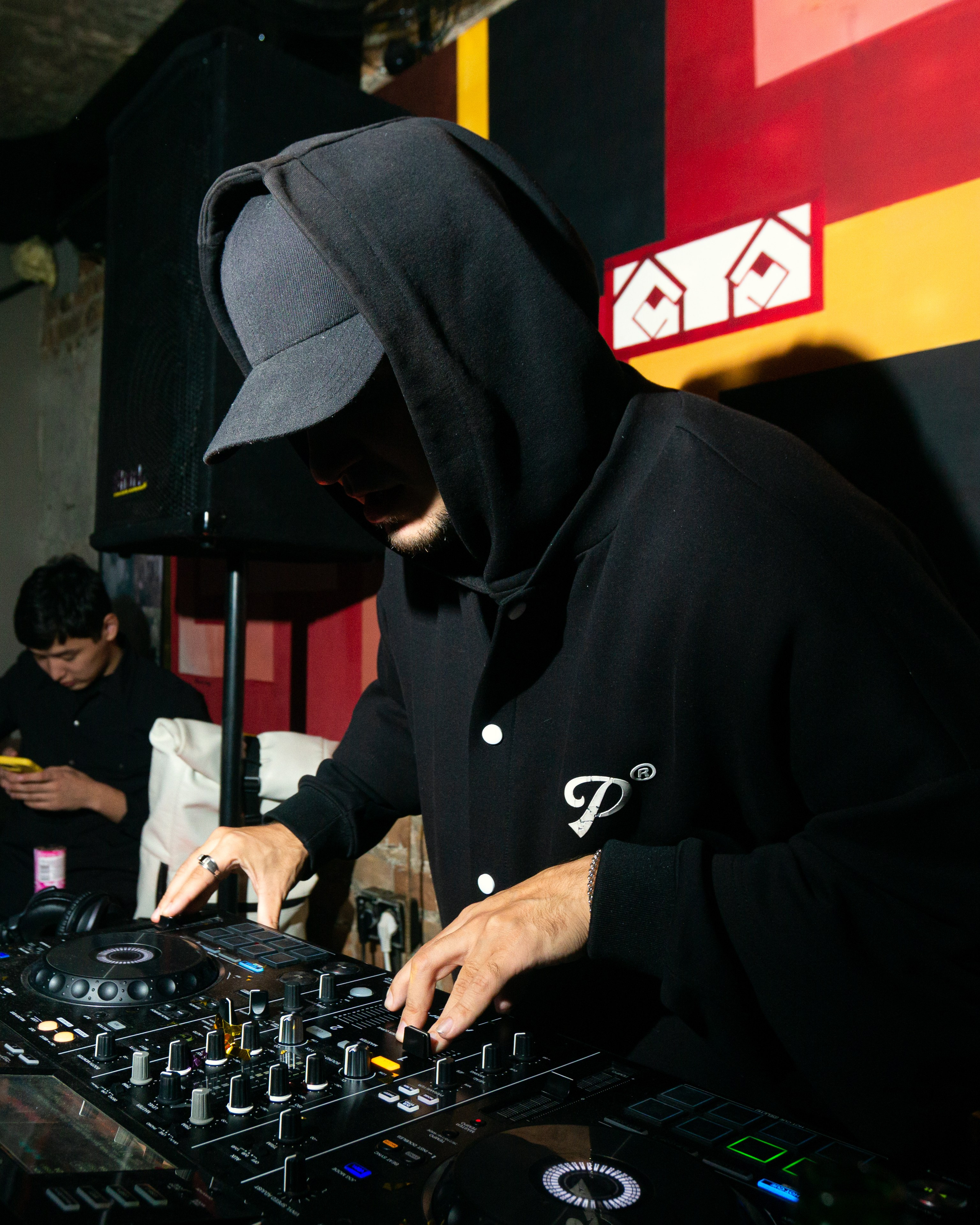 SPEAK EASY. Евгений Матвеев — фотограф в Санкт-Петербурге