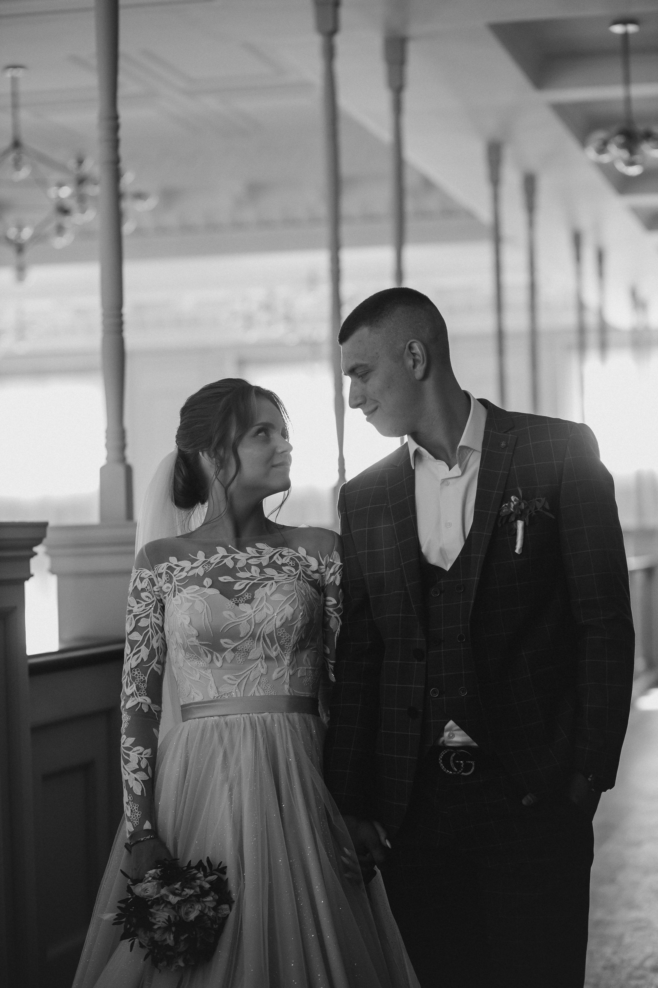 Артем & Полина. Свадебный и семейный фотограф в Ижевске