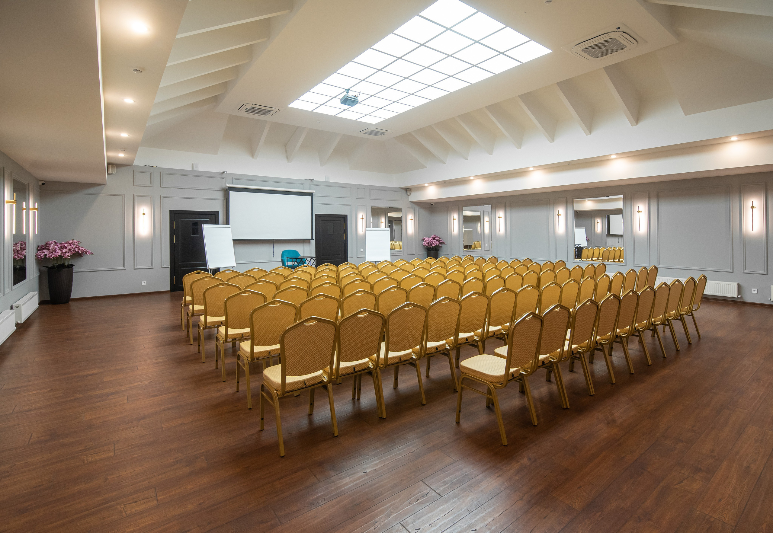 Интерьер. Главная