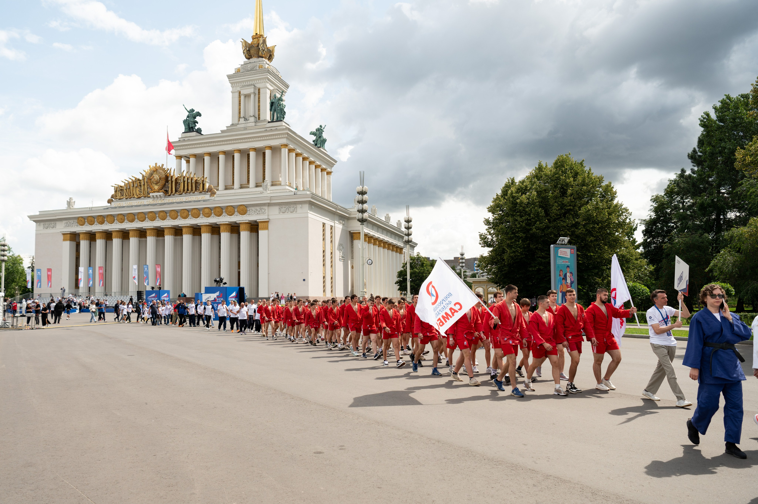 Спортивное шествие посвященное Дню физкультурника!. Детский и семейный фотограф г. Москва Оксана Катаджи
