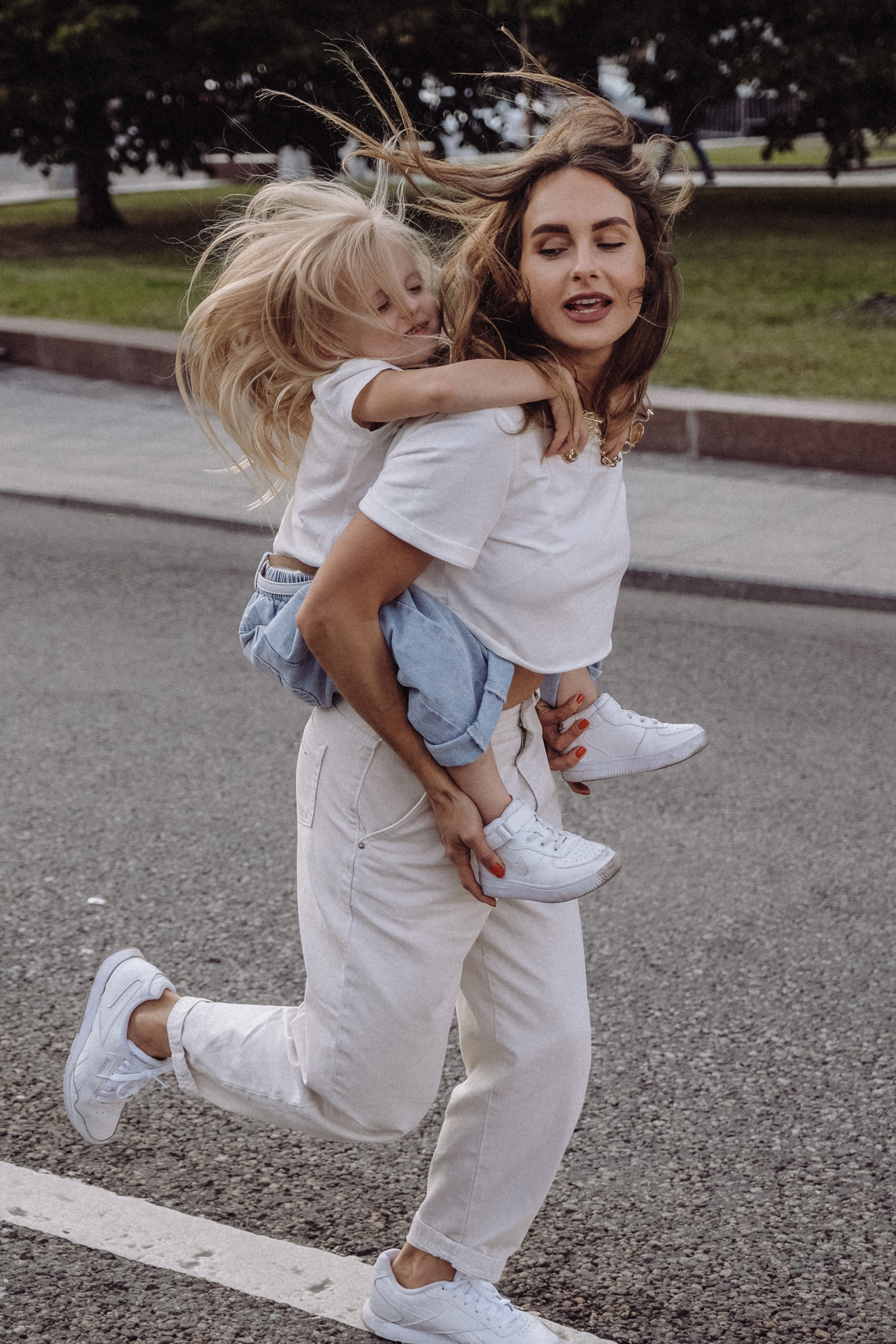 Оксана и Милена. Семейный фотограф Москва