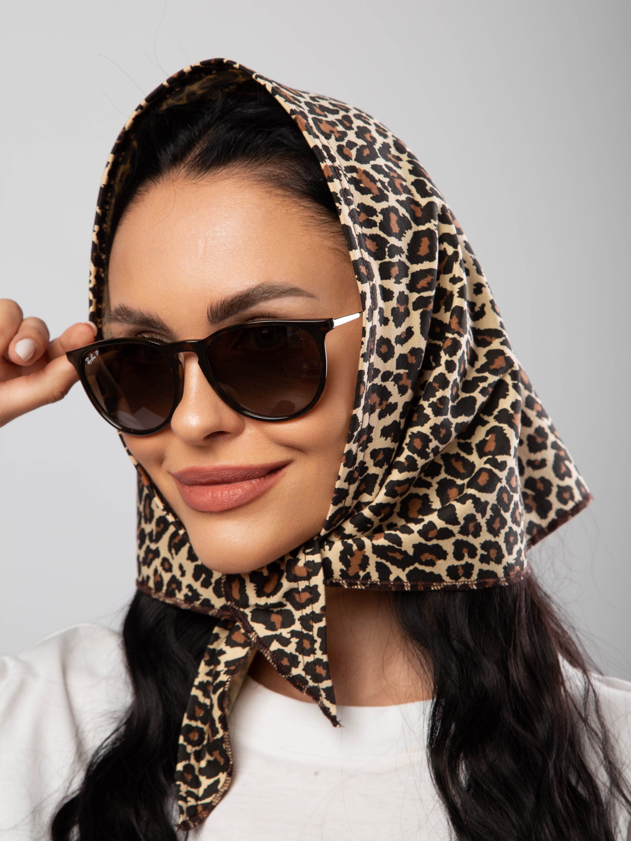 Профессиональная модельная съёмка косынок для каталогов. Фотограф Анна Татаурова | Авторская фотосъемка в Москве