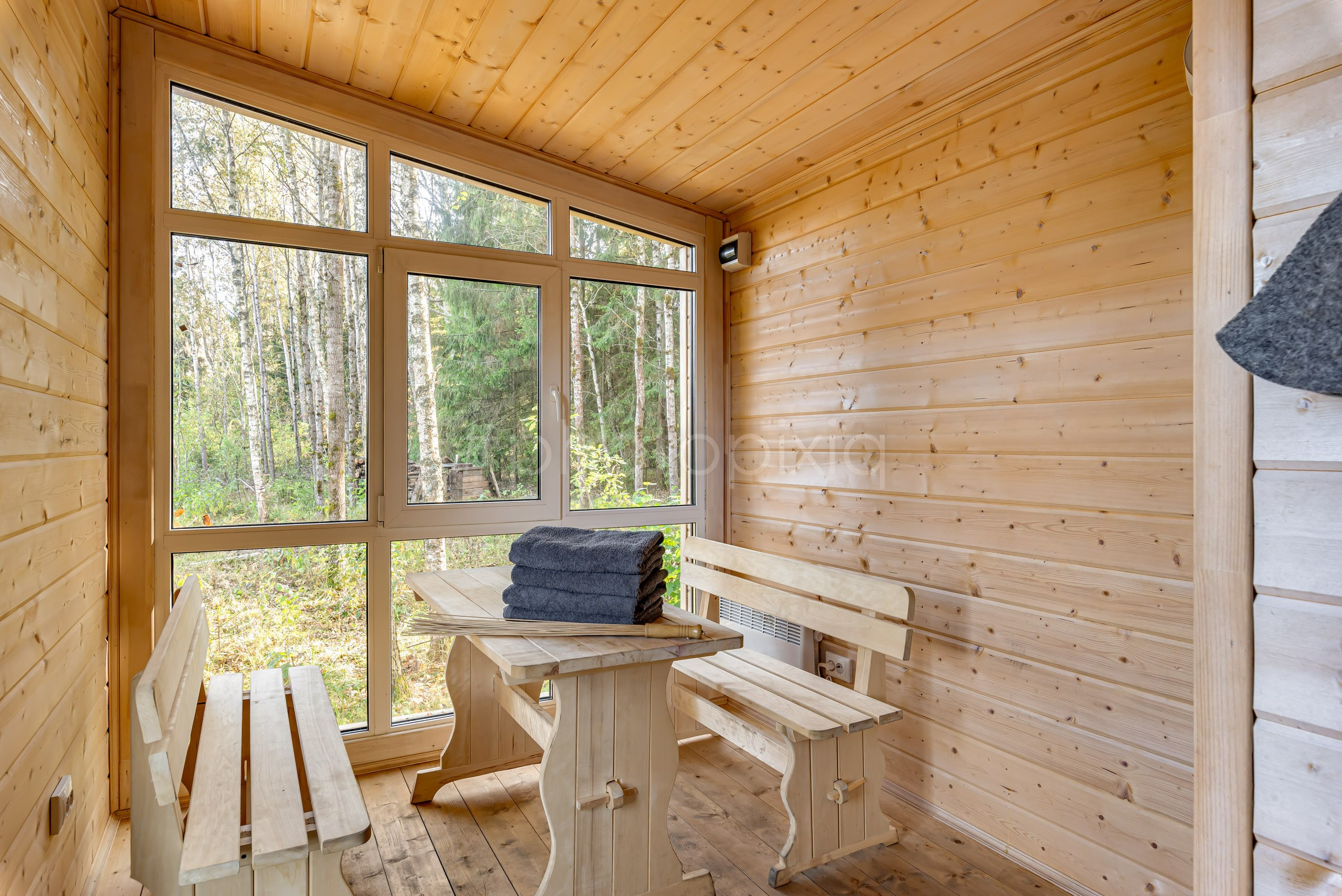 Съёмка загородного дома в КП Венский Лес для аренды. Интерьерная съёмка и виртуальные туры — Интерьерный фотограф Кузнецов Сергей (photopixiq)