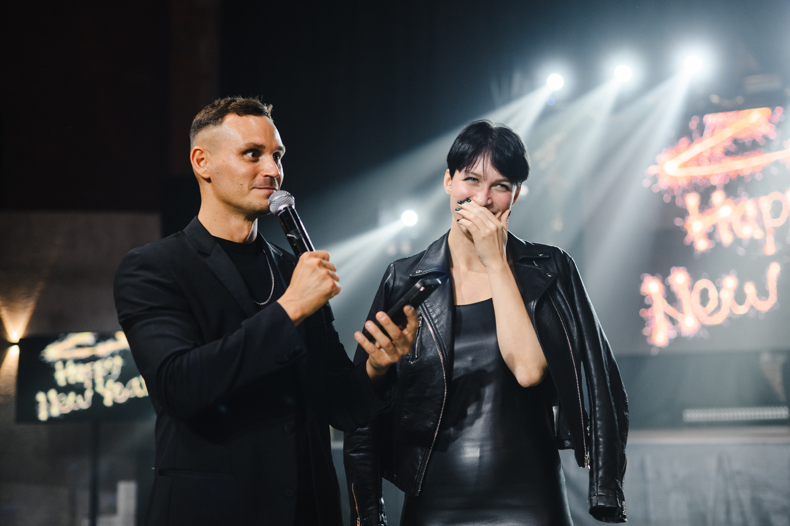 Новогодний корпоратив в газгольдере. Фотограф Денис Неместо, портрет, репортаж