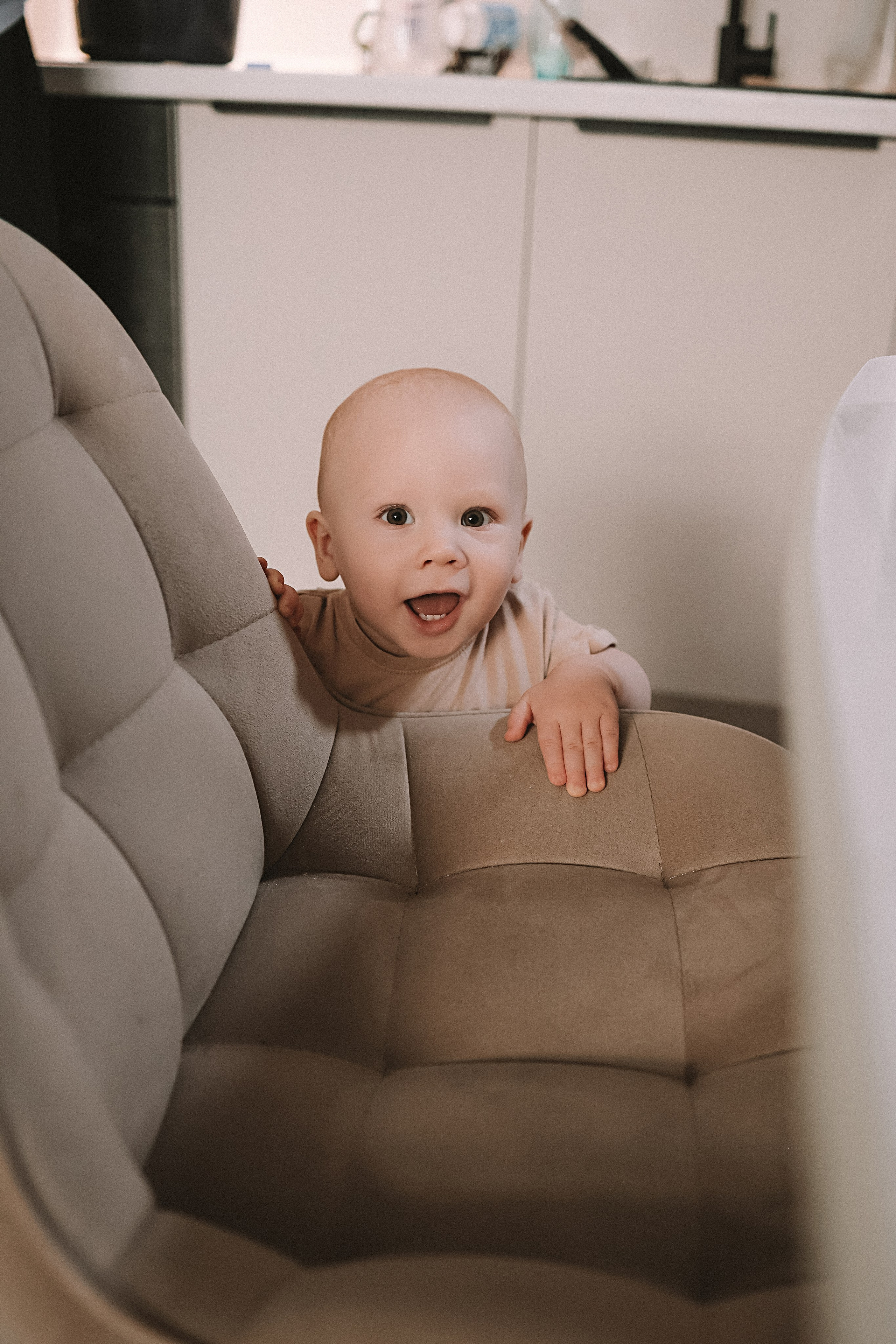 1 год Леону. Семейный фотограф Тюмень, фотограф на роды Салмина Мария