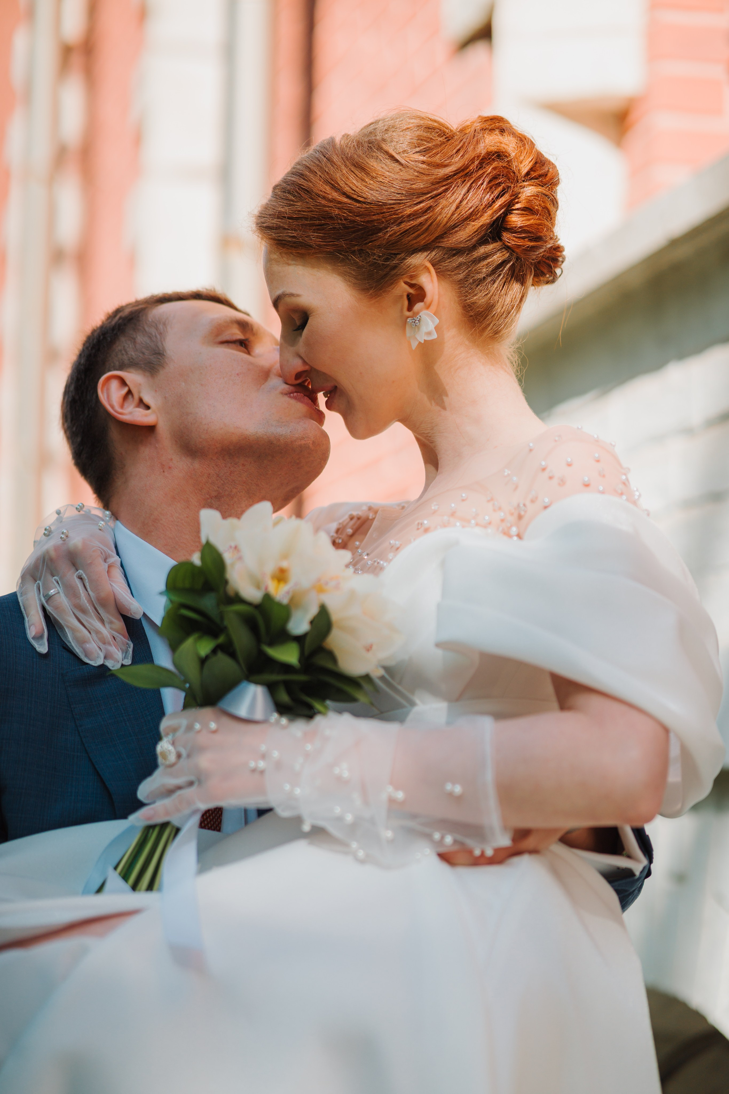 Michail & Maya. Я занимаюсь событийной, свадебной, товарной, студийной… фотографией