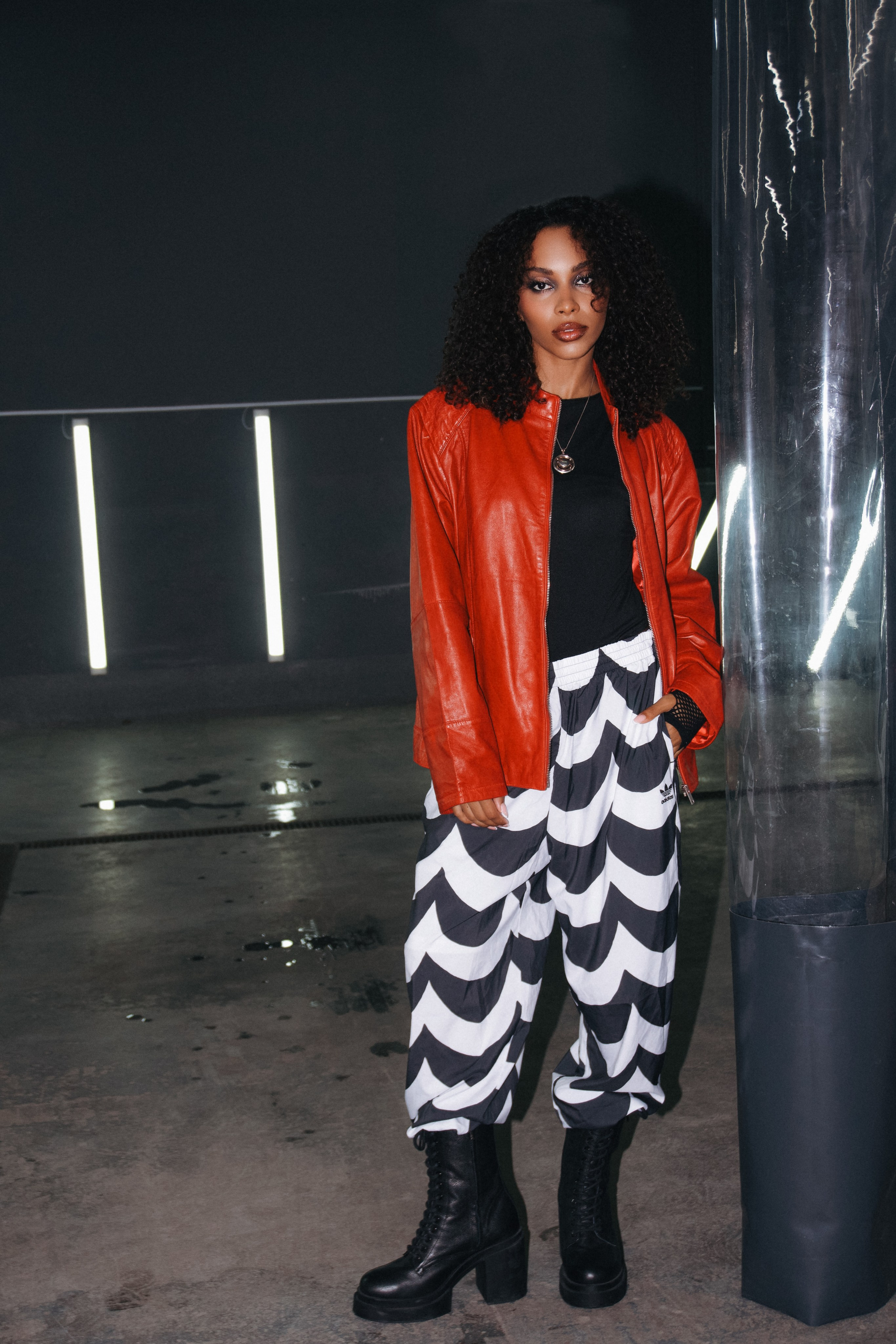 Диана, съемка с авто. Фотограф в Минске Света Григорьева