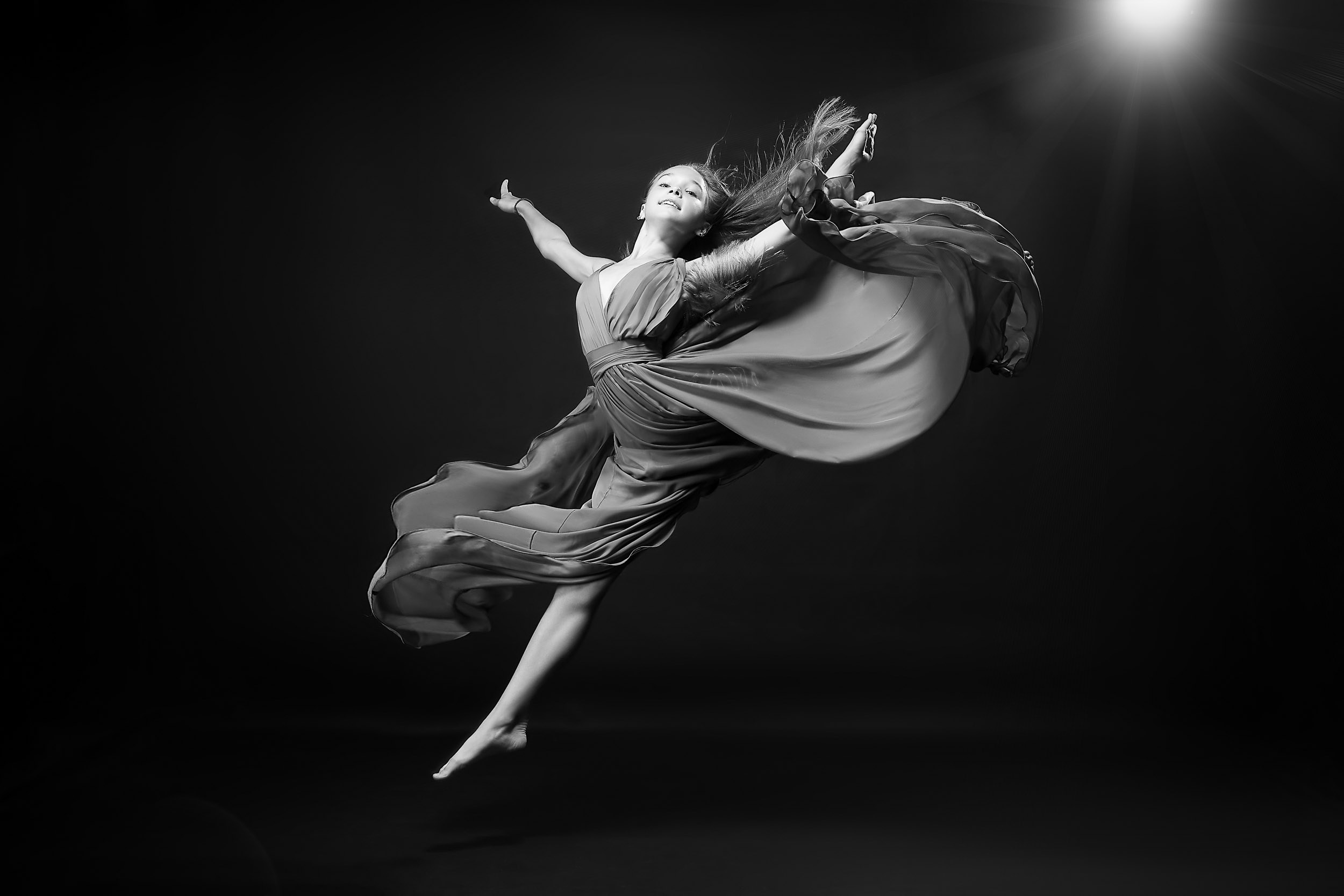 Фотопроекты и съемки на природе, с лошадьми, самолетами и авто. Выездная фотосессия. Фотограф, фотопроекты Михаила Семенова в Ярославле. Фотошкола