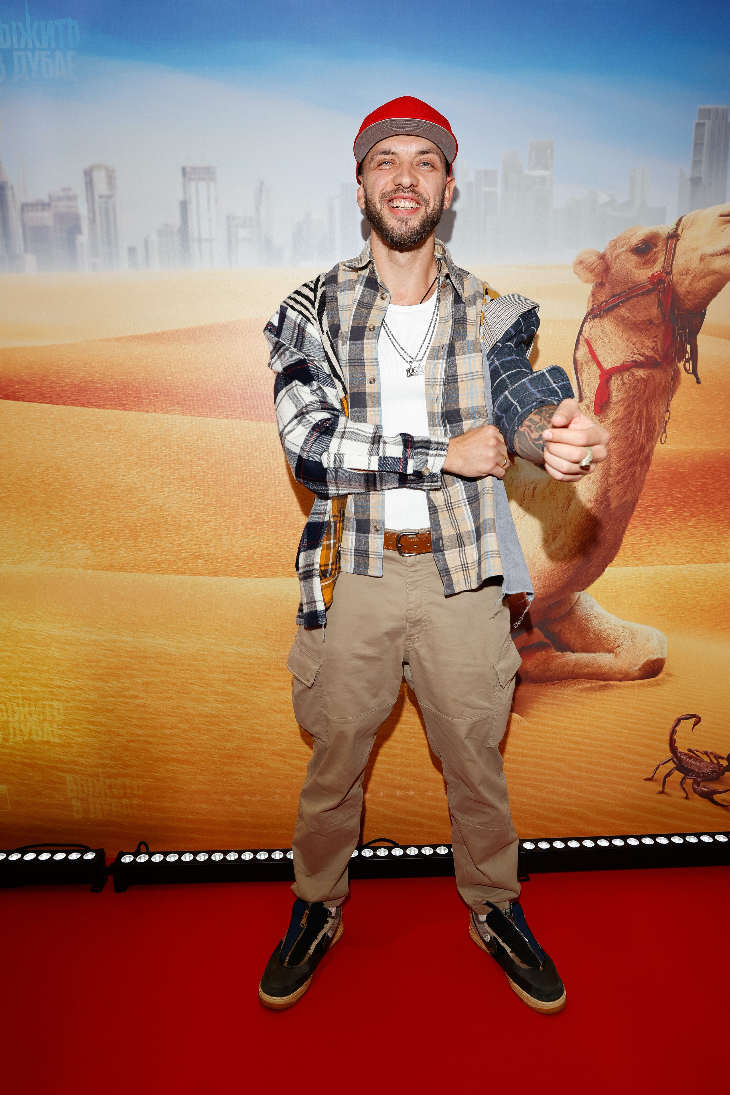 Выжить в Дубае | Кинотеатр «Октябрь» на Новом Арбате | ТНТ. Nikolskayasecular