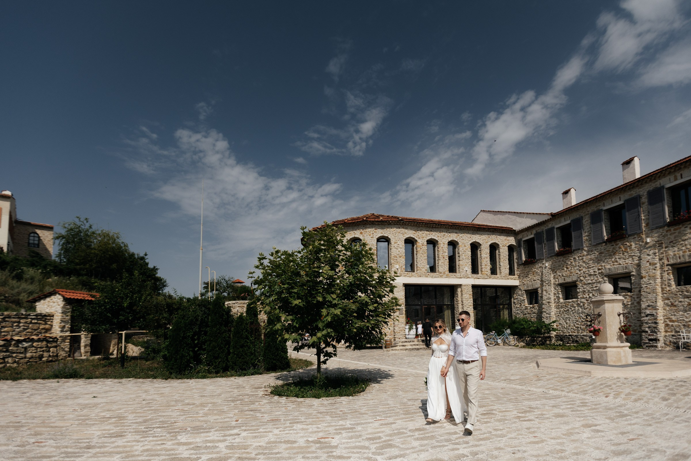 Атмосферная свадьба в Шато Андре. Архитектурный и интерьерный фотограф в Краснодаре | Дмитрий Демской