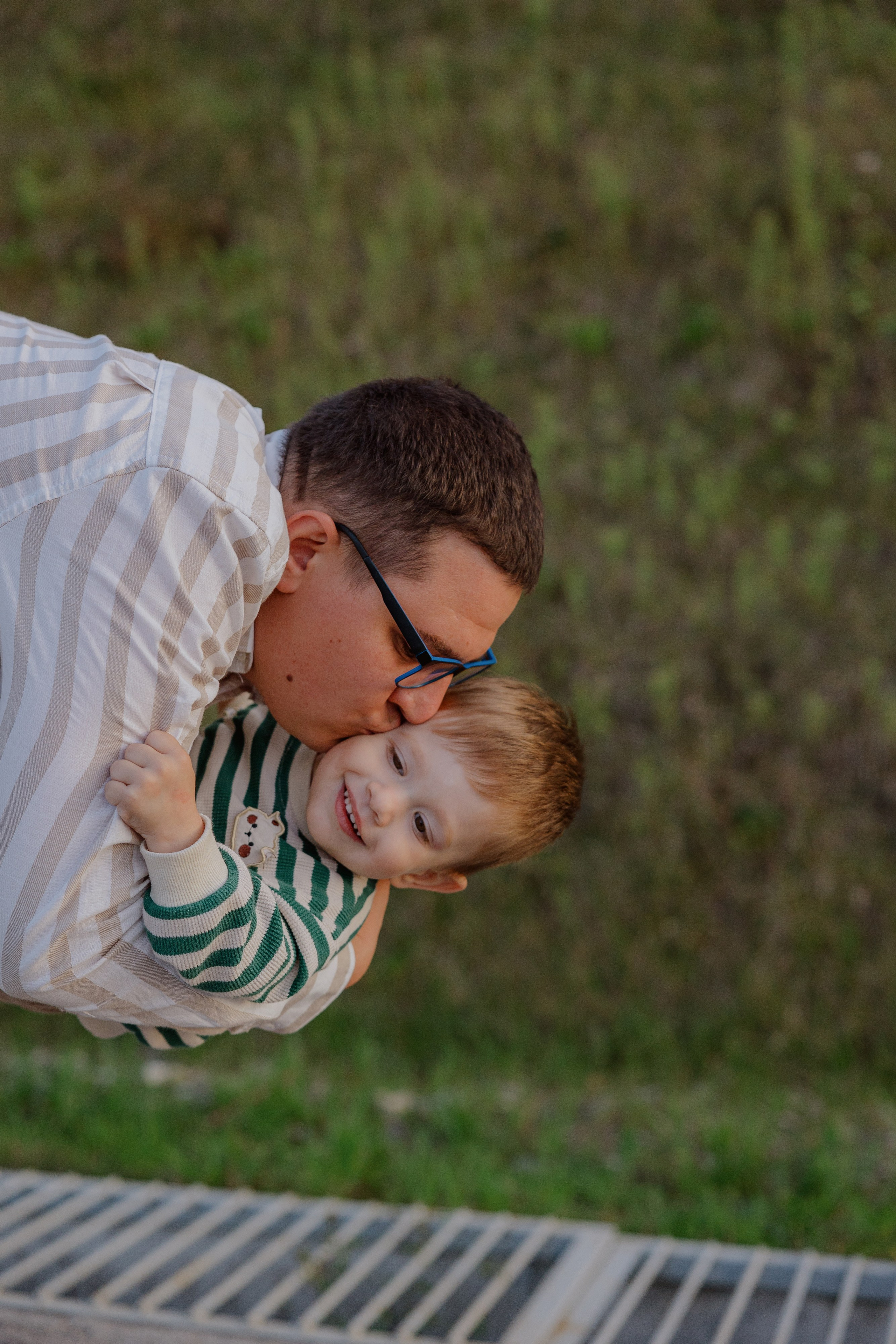 Семейная прогулка на бульваре в Кинешме. Артем Розанов фотограф в Иванове фотограф в Кинешме