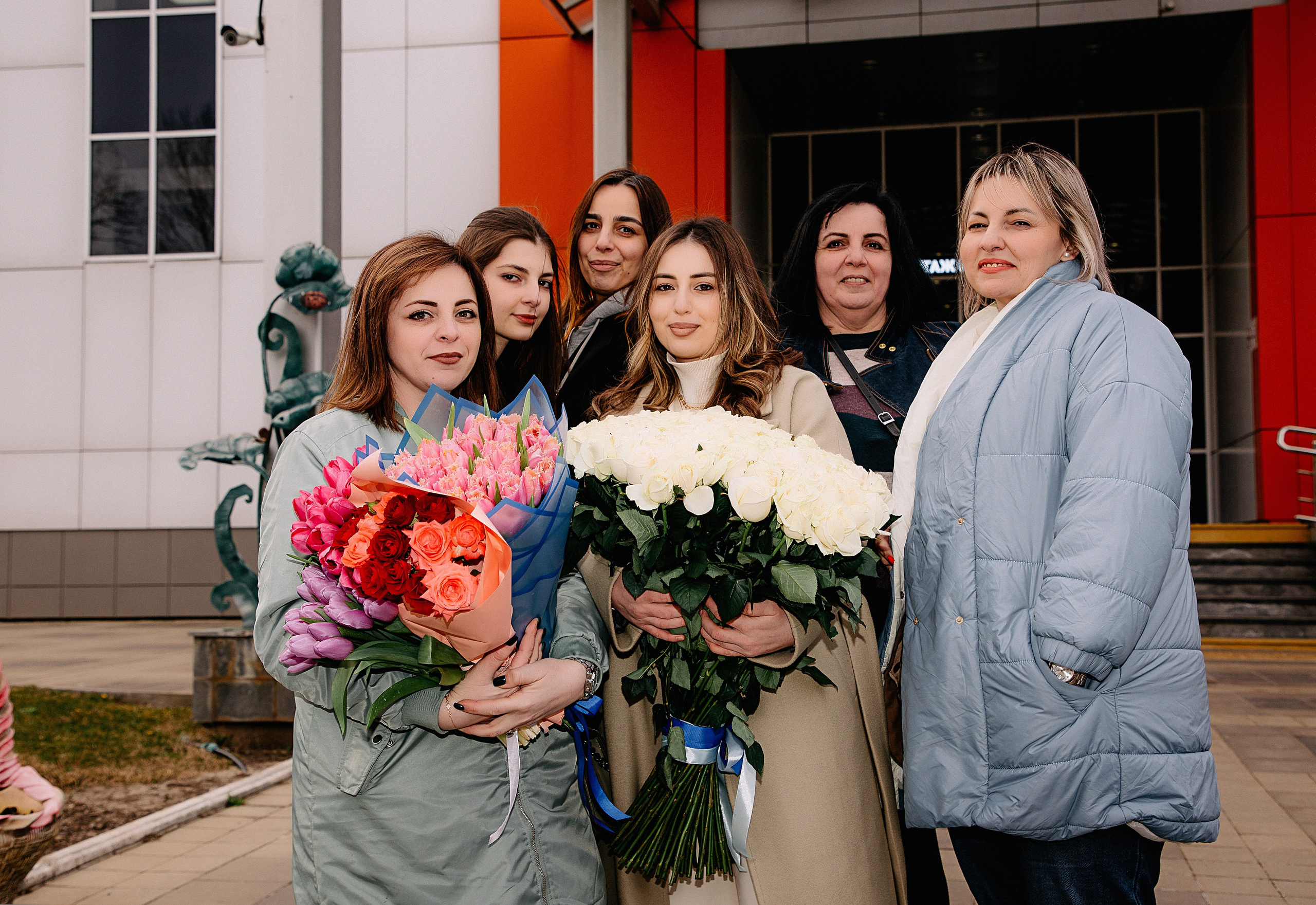 Выписка с Перинатального центра. Краснодар. Свадебный и семейный фотограф/видеограф в Краснодаре Наталья Осинская