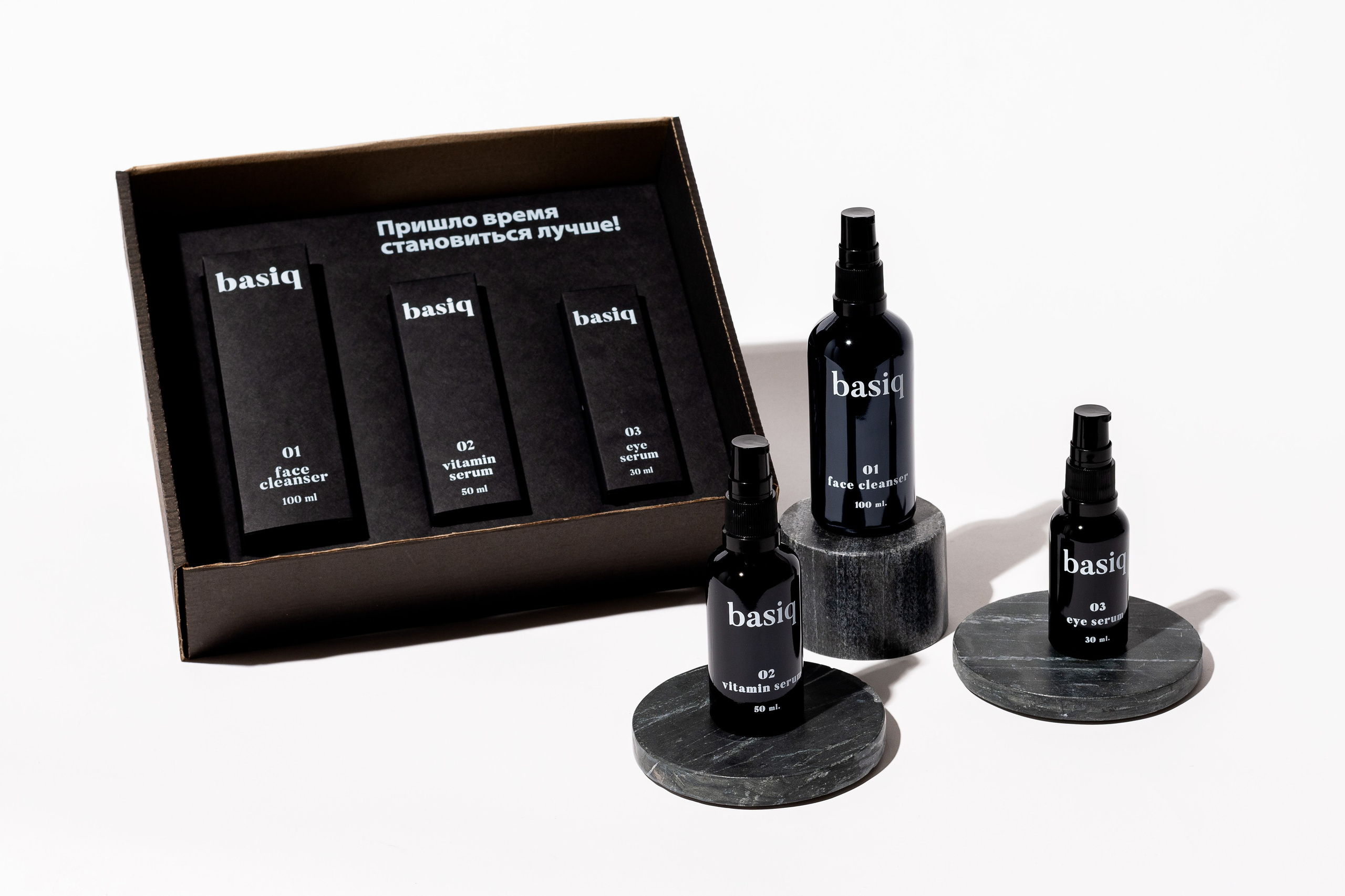 Каталожные съемки на белом/цветном фоне