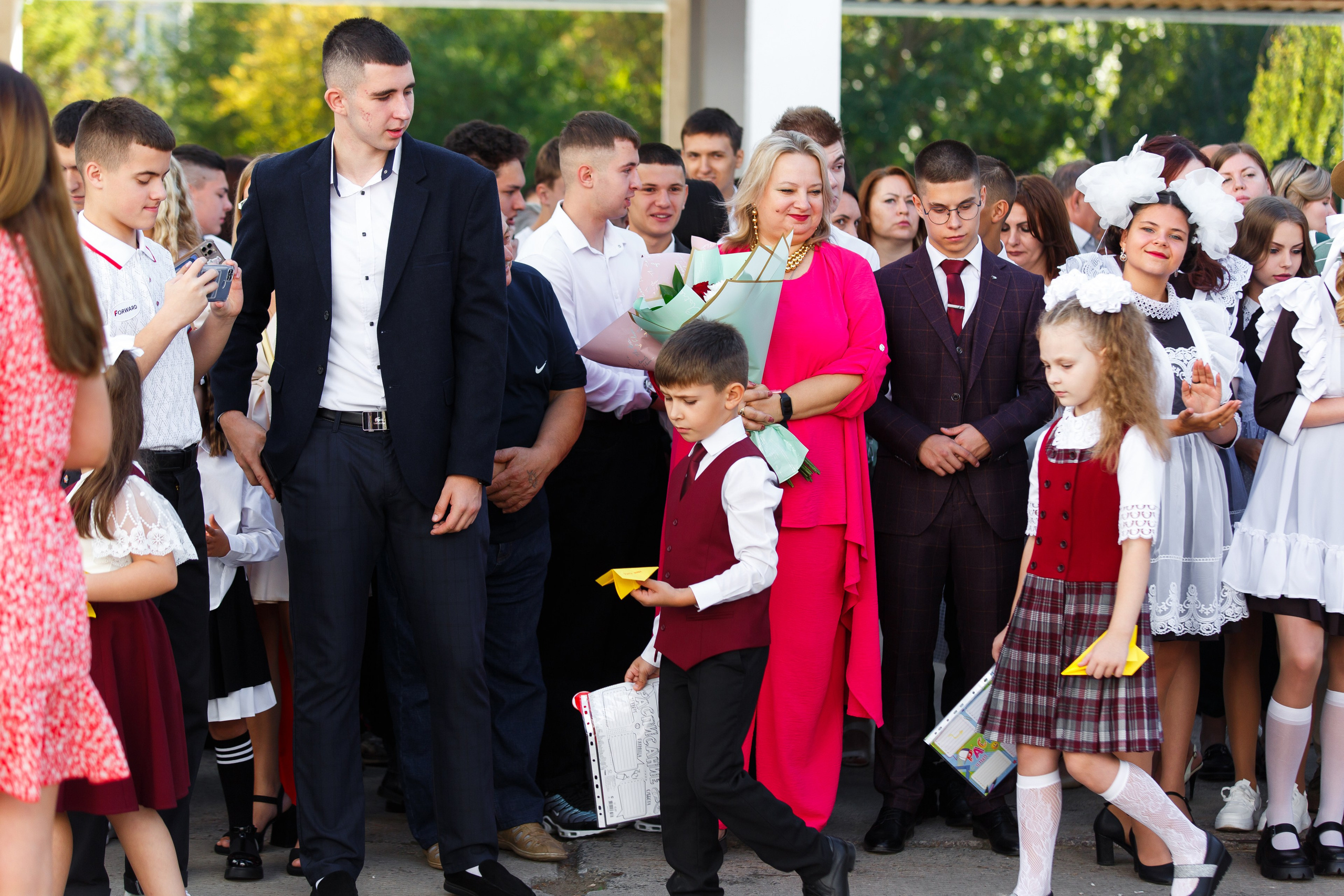 01 СЕНТЯБРЯ 2024 (МБОУ г. Мценска «Средняя школа № 9»). Профессиональный фотограф в Мценске и Орловской области