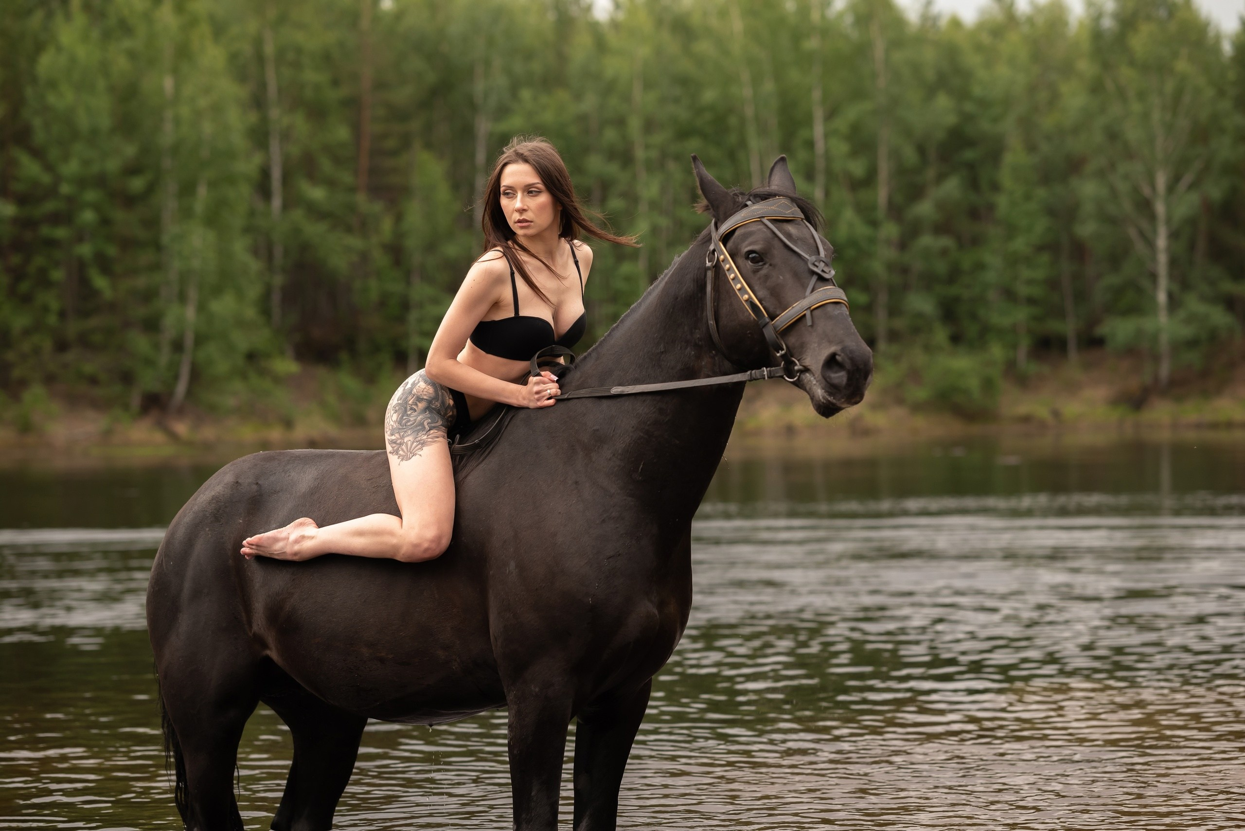 Елена. Конная прогулка. Фотограф в Тюмени Голышева Елена