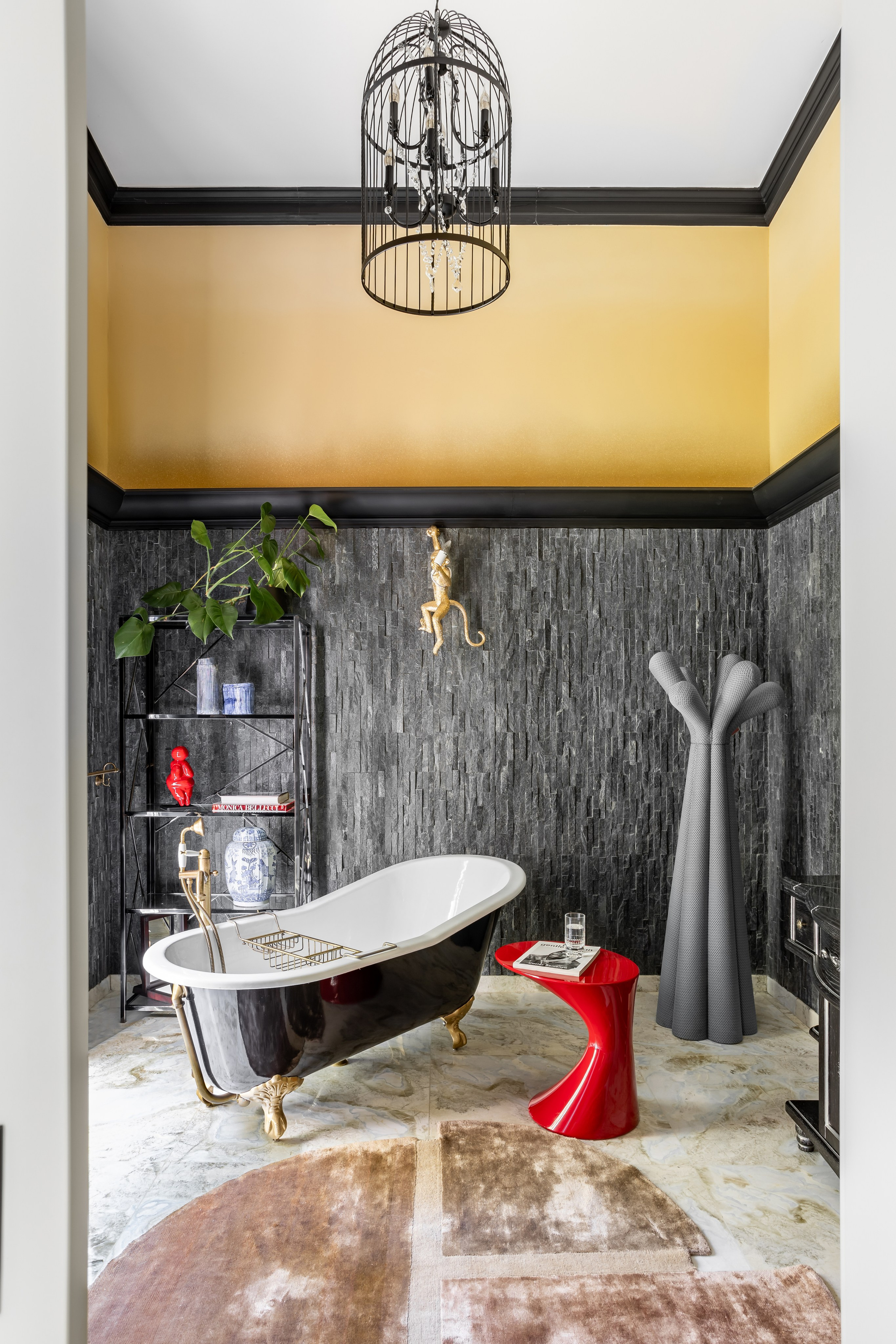 Интерьерный и архитектурный фотограф Михаил Бравый