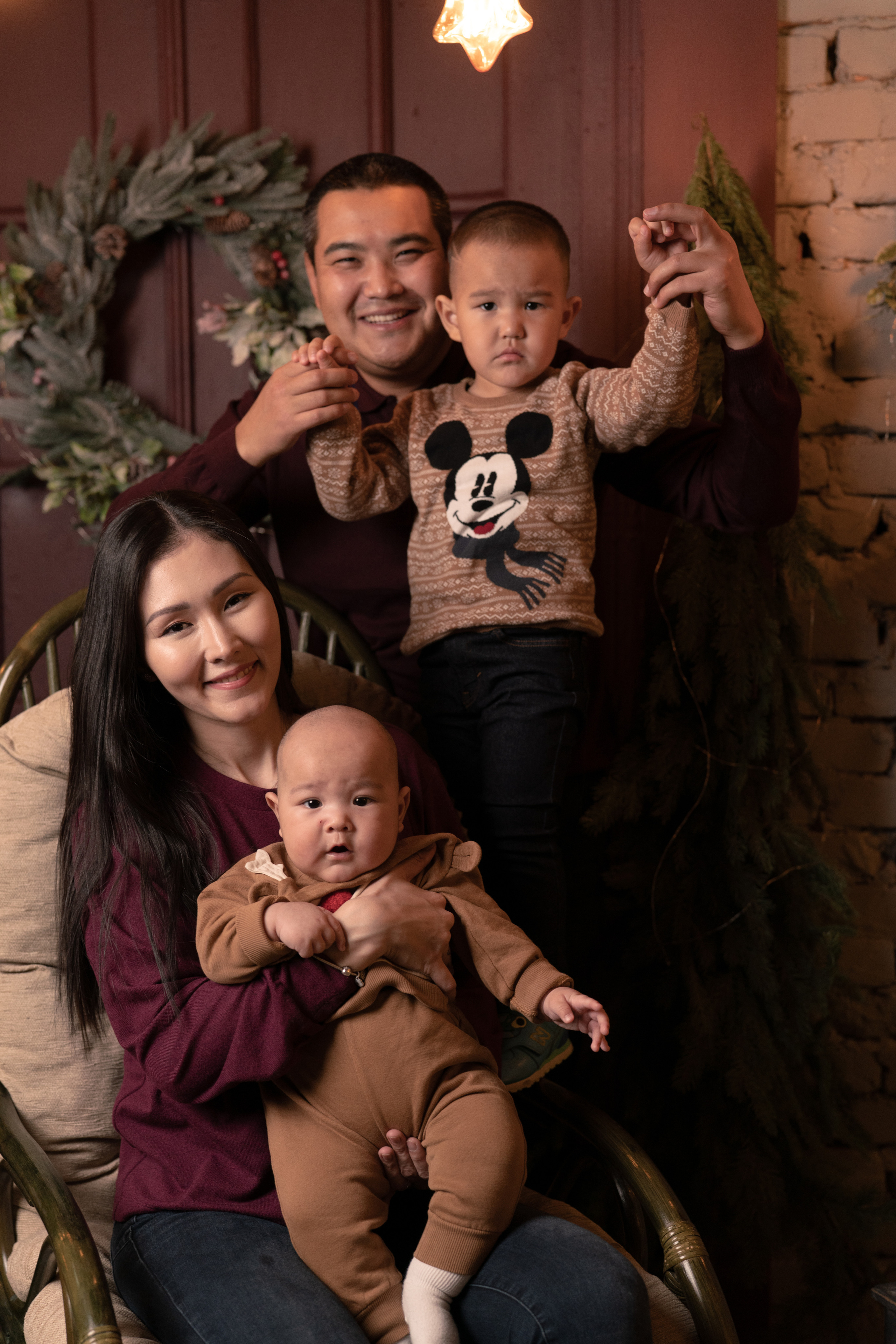 Семья Талапа и Альмиры. Фотограф Алматы, курс по Фотографии в Алматы. Дмитриева Наталья