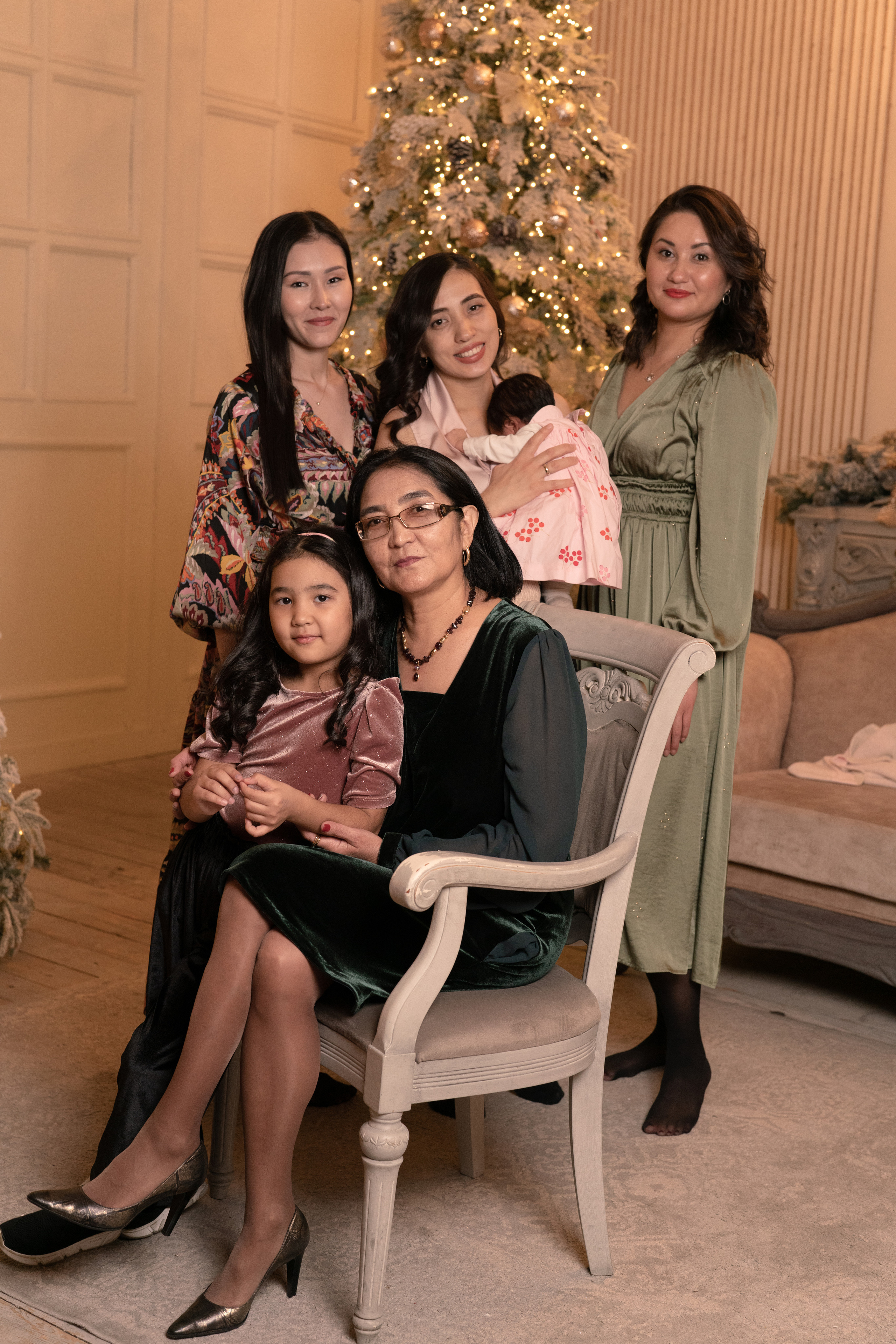 Семья Талапа и Альмиры. Фотограф Алматы, курс по Фотографии в Алматы. Дмитриева Наталья