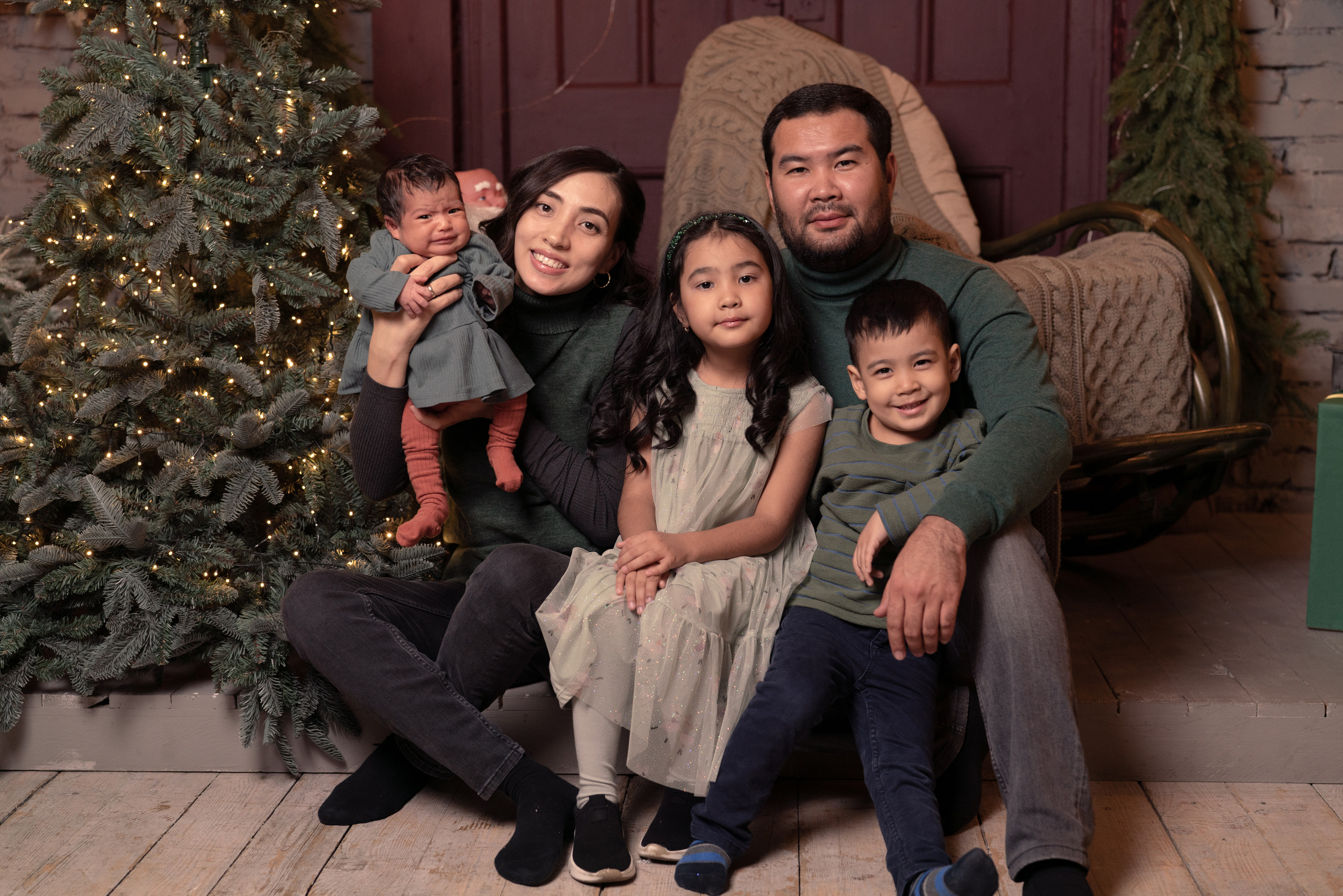 Семья Талапа и Альмиры. Фотограф Алматы, курс по Фотографии в Алматы. Дмитриева Наталья