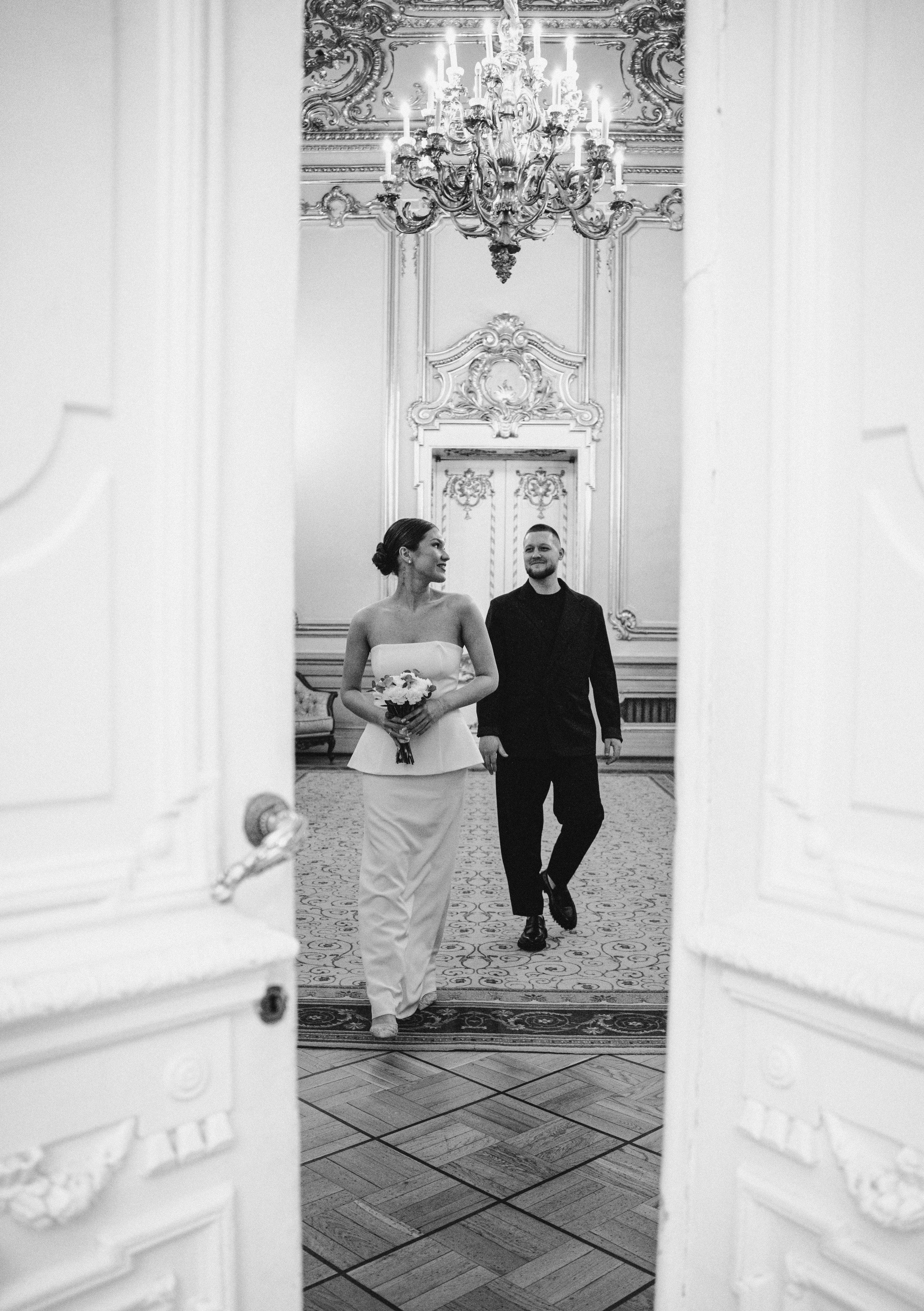 Свадебная фотосессия в Санкт-Петербурге. Дворец Бракосочетания №1. Английская набережная, 28. Роспись в 1 Дворце. Федосова Елизавета - свадебный фотограф СПб