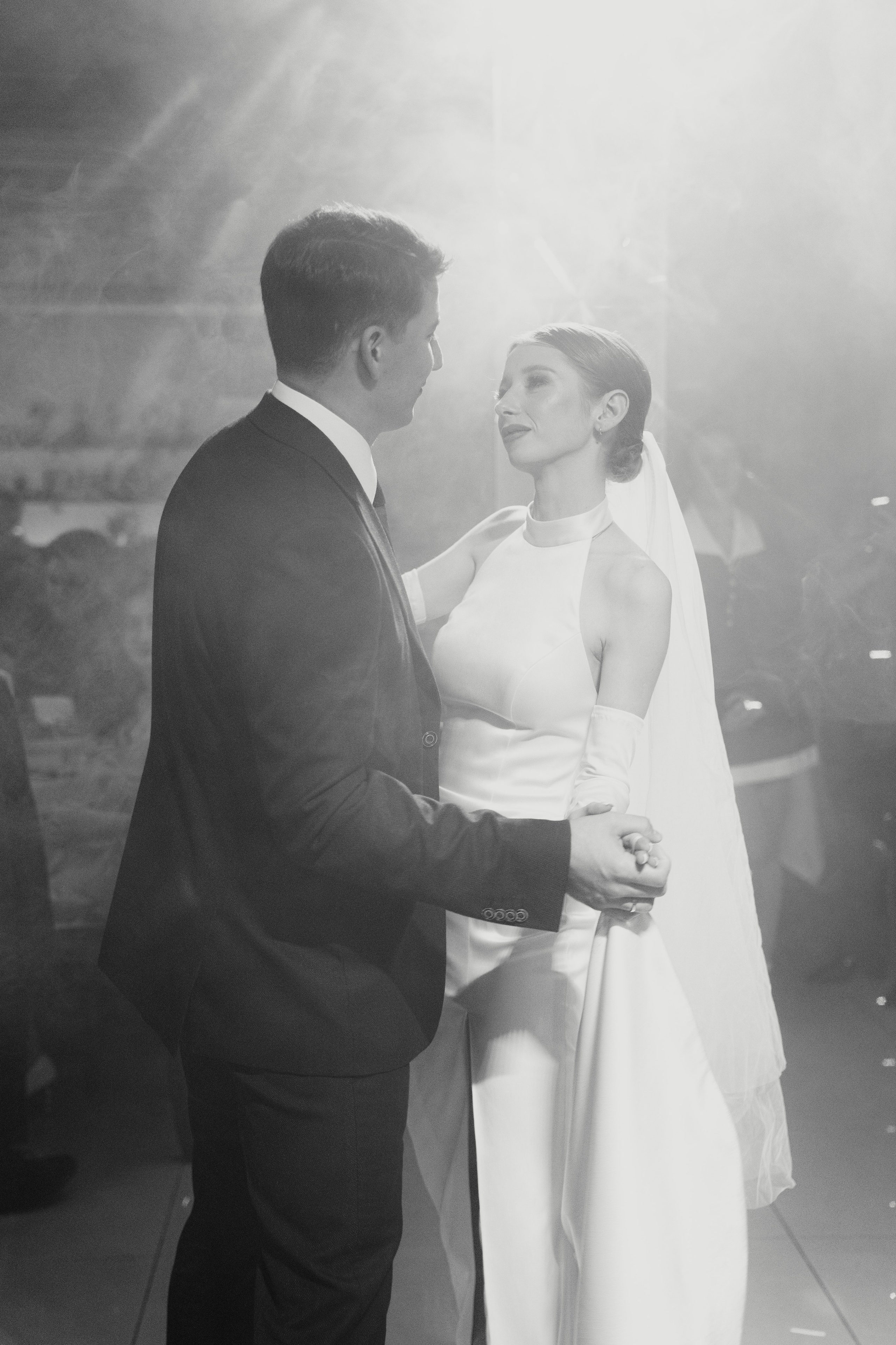 Свадебный кабрио фототур в Красную поляну. Свадебный фотограф в Сочи и Адлере — Фотосессии на море и в горах | Виктор Рогулев