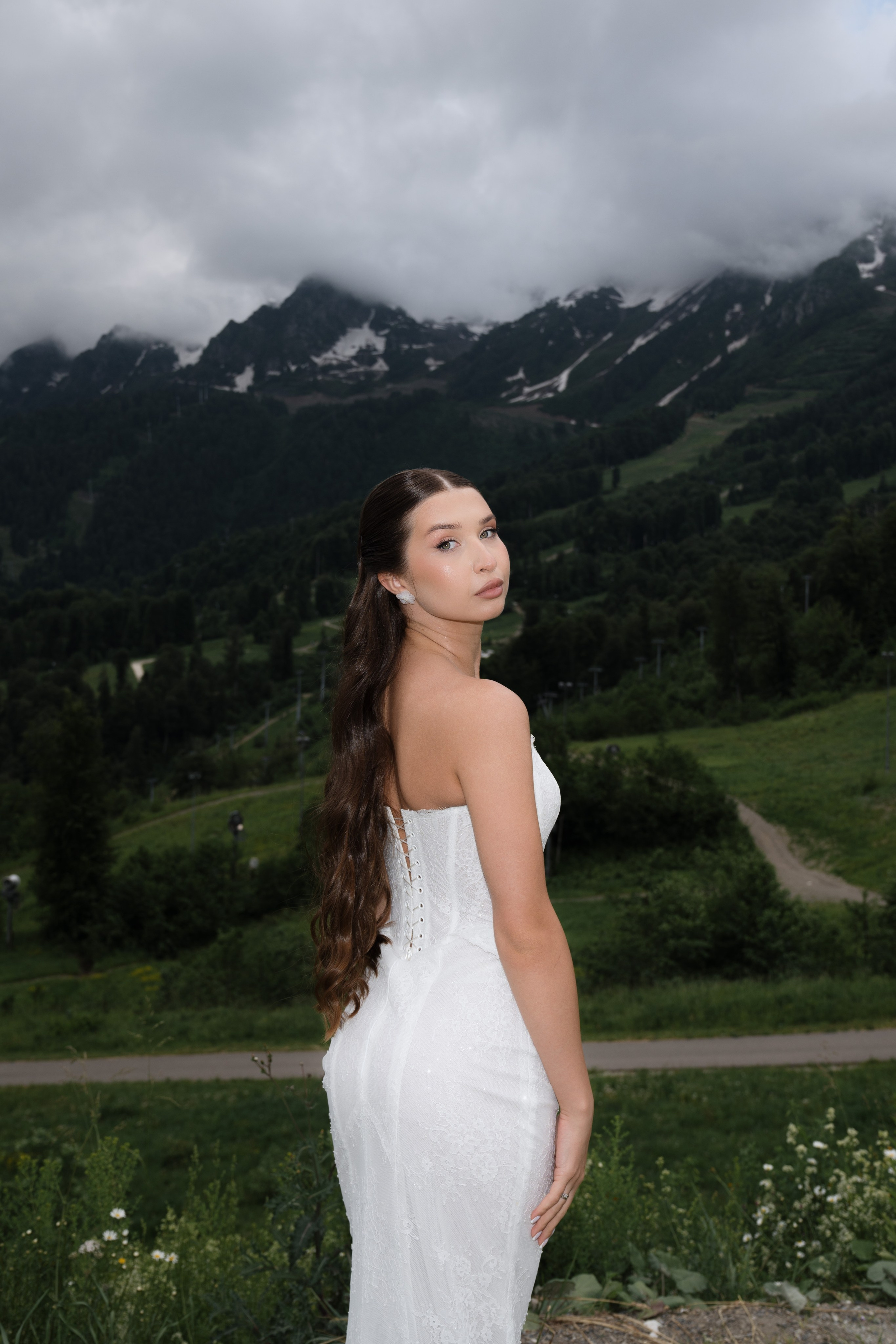 Юлия и Денис — Свадебный фототур. Фотограф в Сочи / Фототуры на кабриолете | Виктор Рогулев