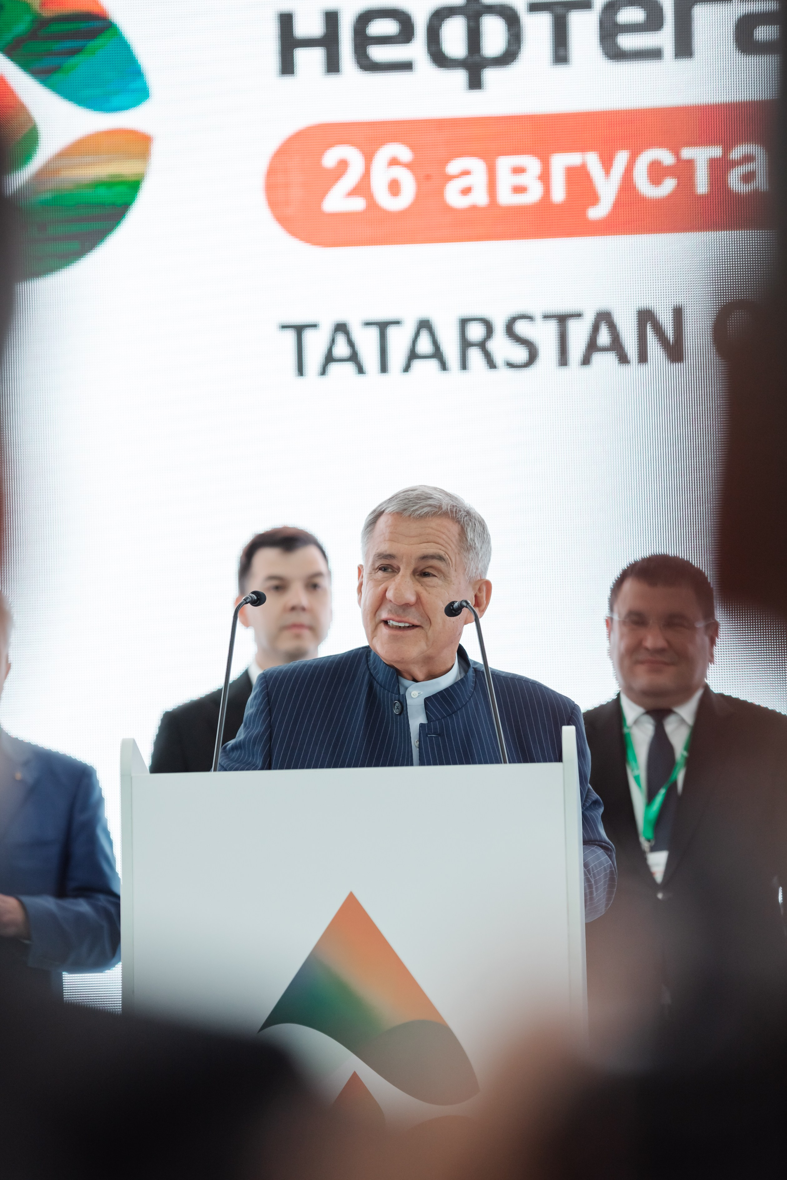 Конференции и мероприятия. Люксмедиа — это команда фотографов и видеографов. Город Казань. Дамир Сафин