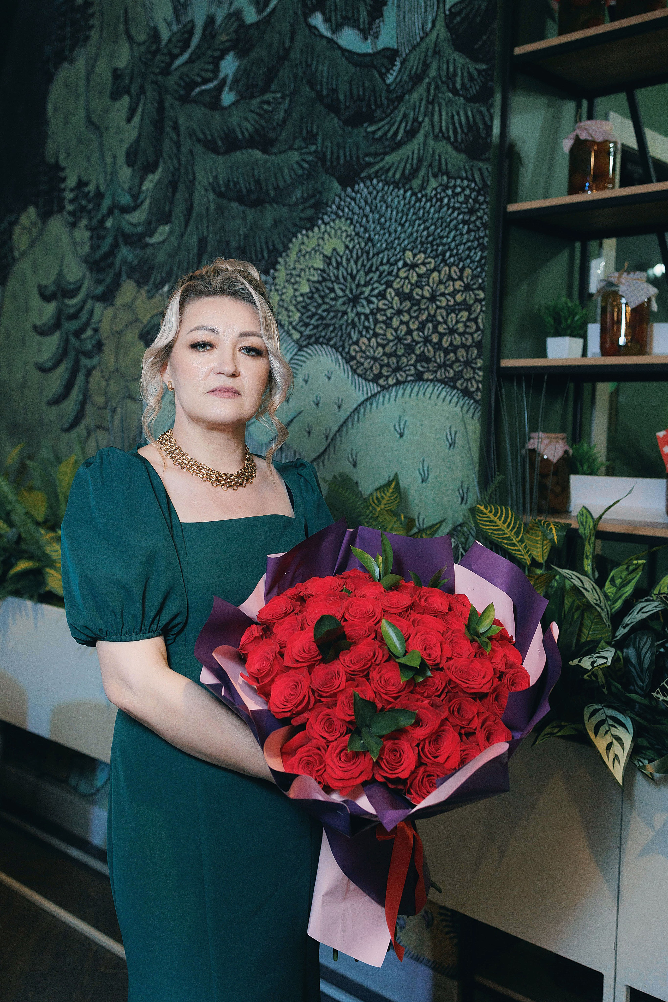 Ольга. Ведущая Екатерина Абакумова. Диджей Евгений Тупицин. Портретный и репортажный фотограф в Чебоксарах Андриян Чаркин