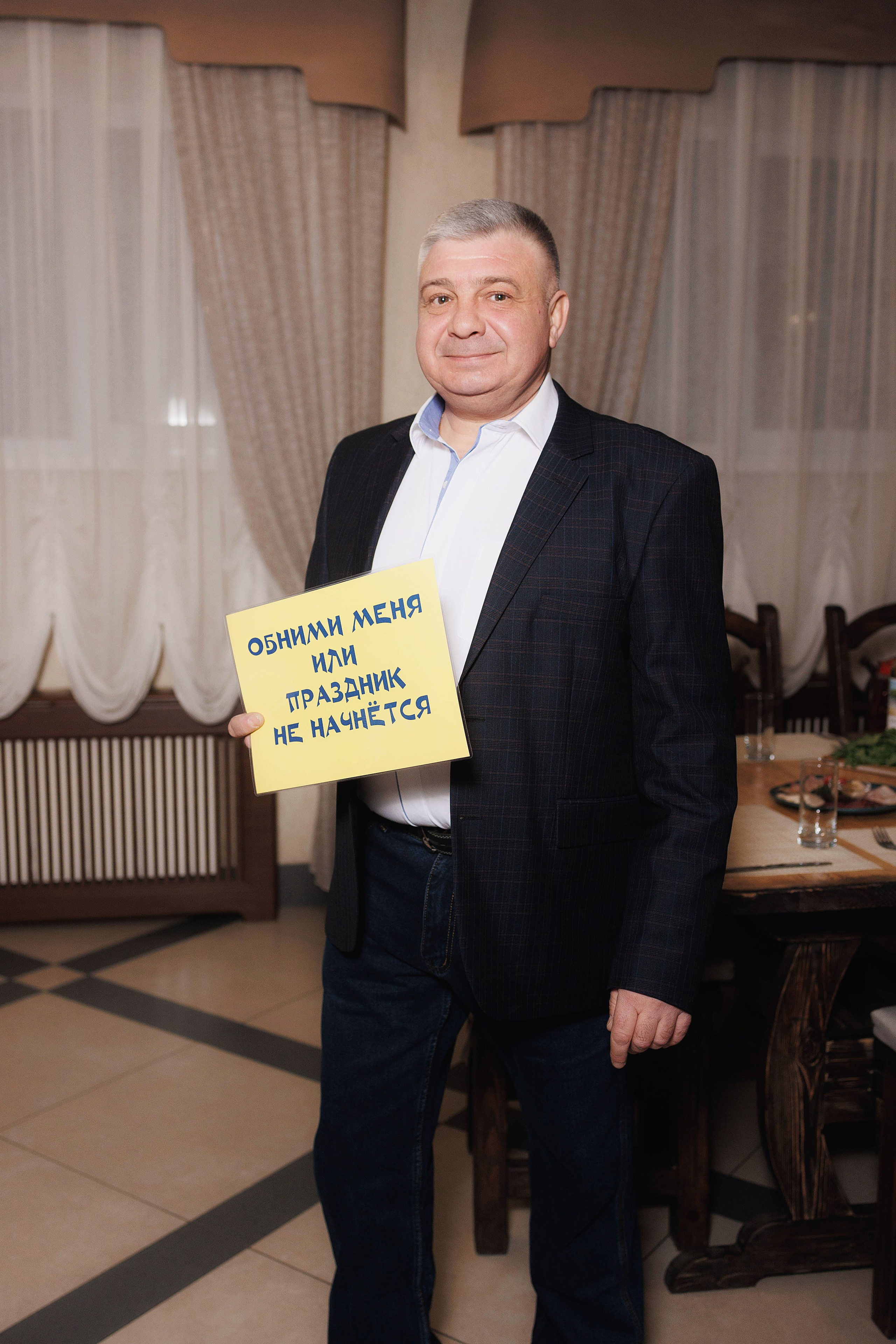 Владимир. Ведущая Надежда Никитина. Диджей и гармонист Георгий Сорокин. Портретный и репортажный фотограф в Чебоксарах Андриян Чаркин