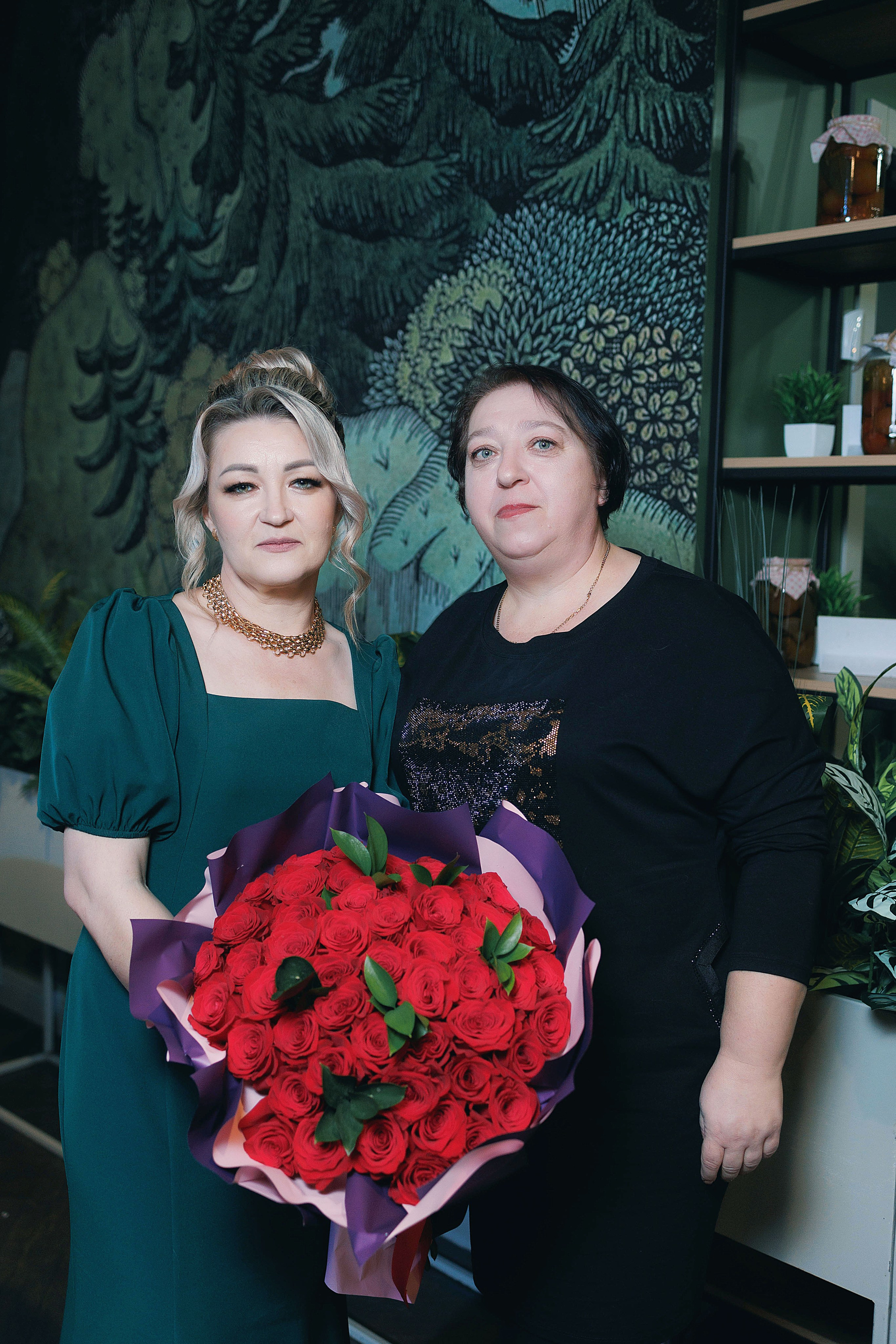 Ольга. Ведущая Екатерина Абакумова. Диджей Евгений Тупицин. Портретный и репортажный фотограф в Чебоксарах Андриян Чаркин