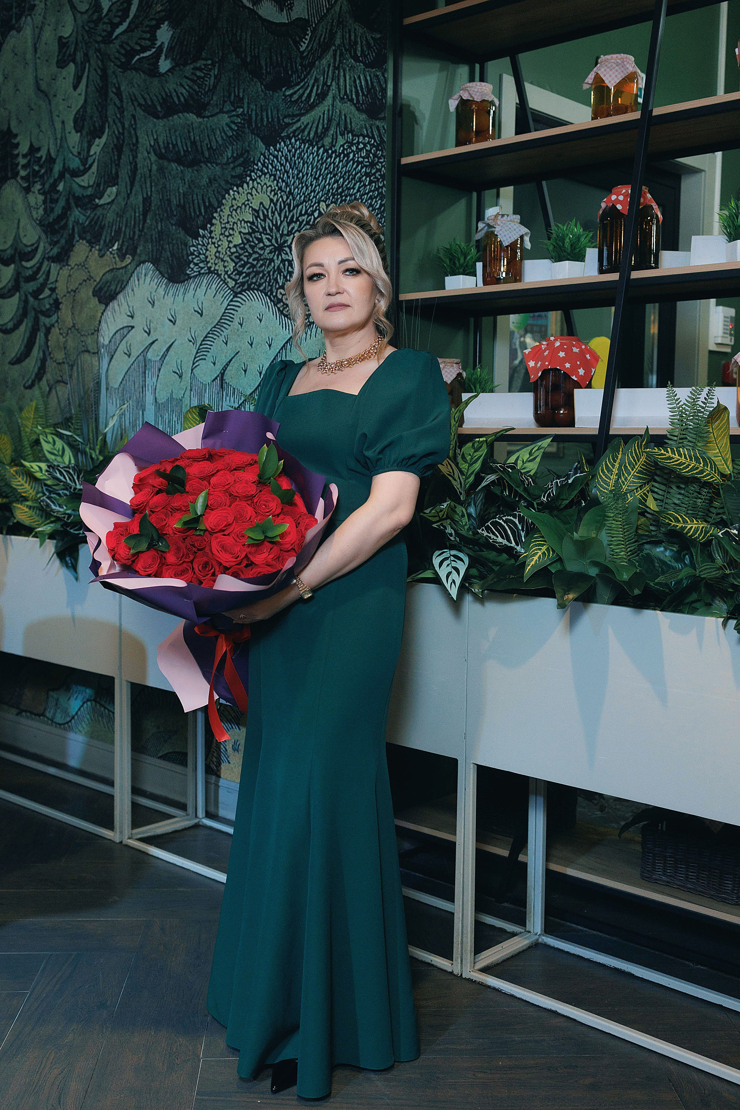 Ольга. Ведущая Екатерина Абакумова. Диджей Евгений Тупицин. Портретный и репортажный фотограф в Чебоксарах Андриян Чаркин