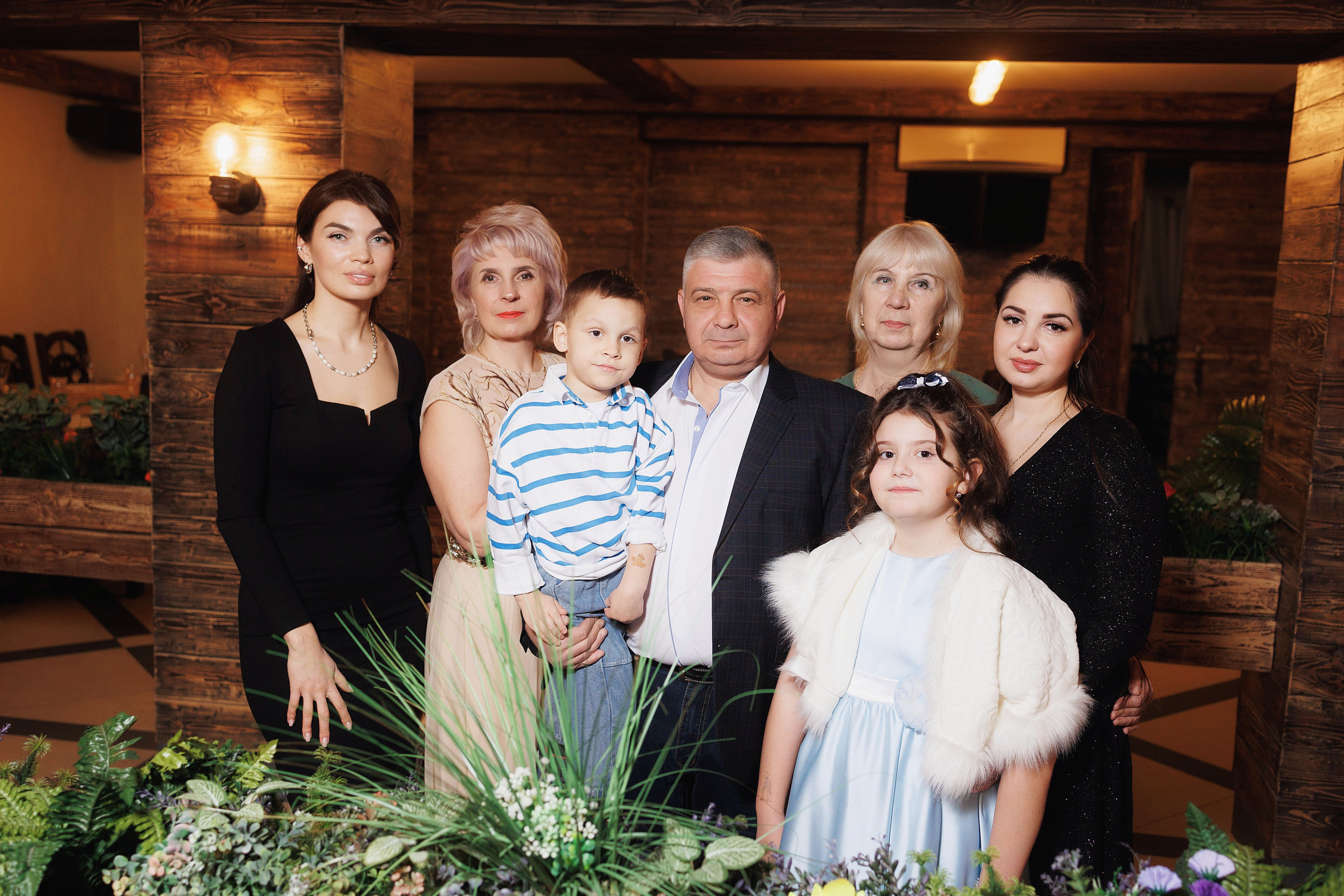 Владимир. Ведущая Надежда Никитина. Диджей и гармонист Георгий Сорокин. Портретный и репортажный фотограф в Чебоксарах Андриян Чаркин