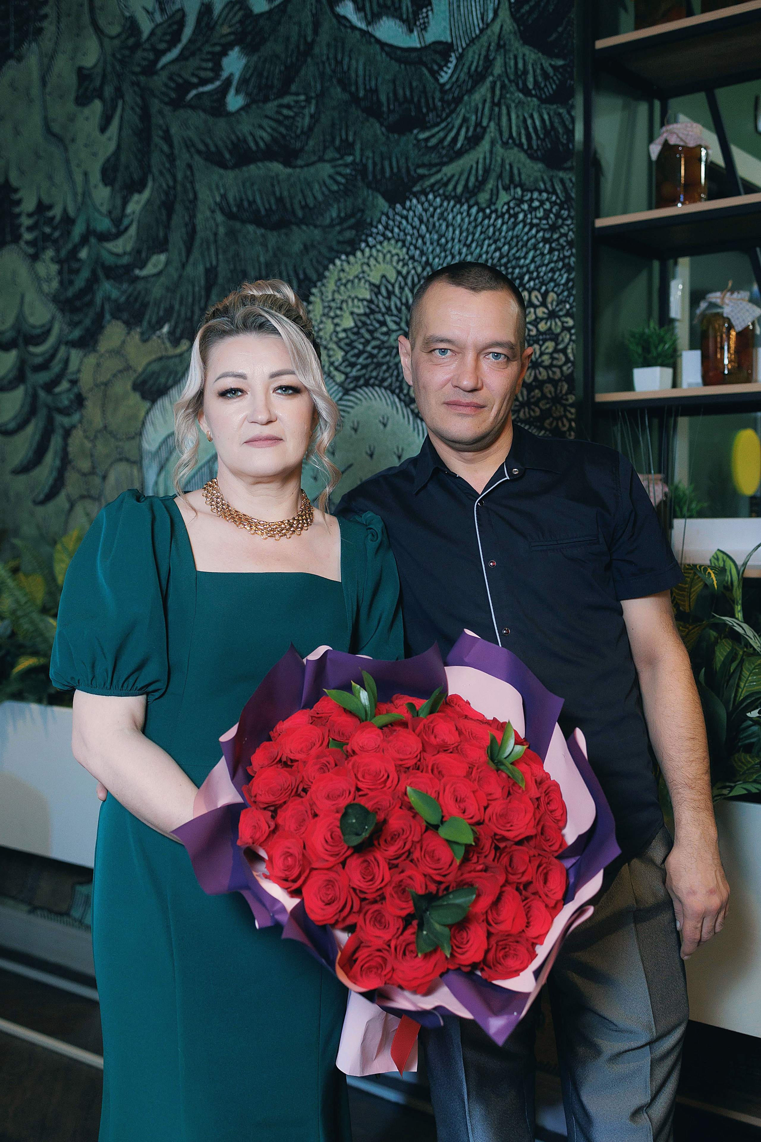 Ольга. Ведущая Екатерина Абакумова. Диджей Евгений Тупицин. Портретный и репортажный фотограф в Чебоксарах Андриян Чаркин