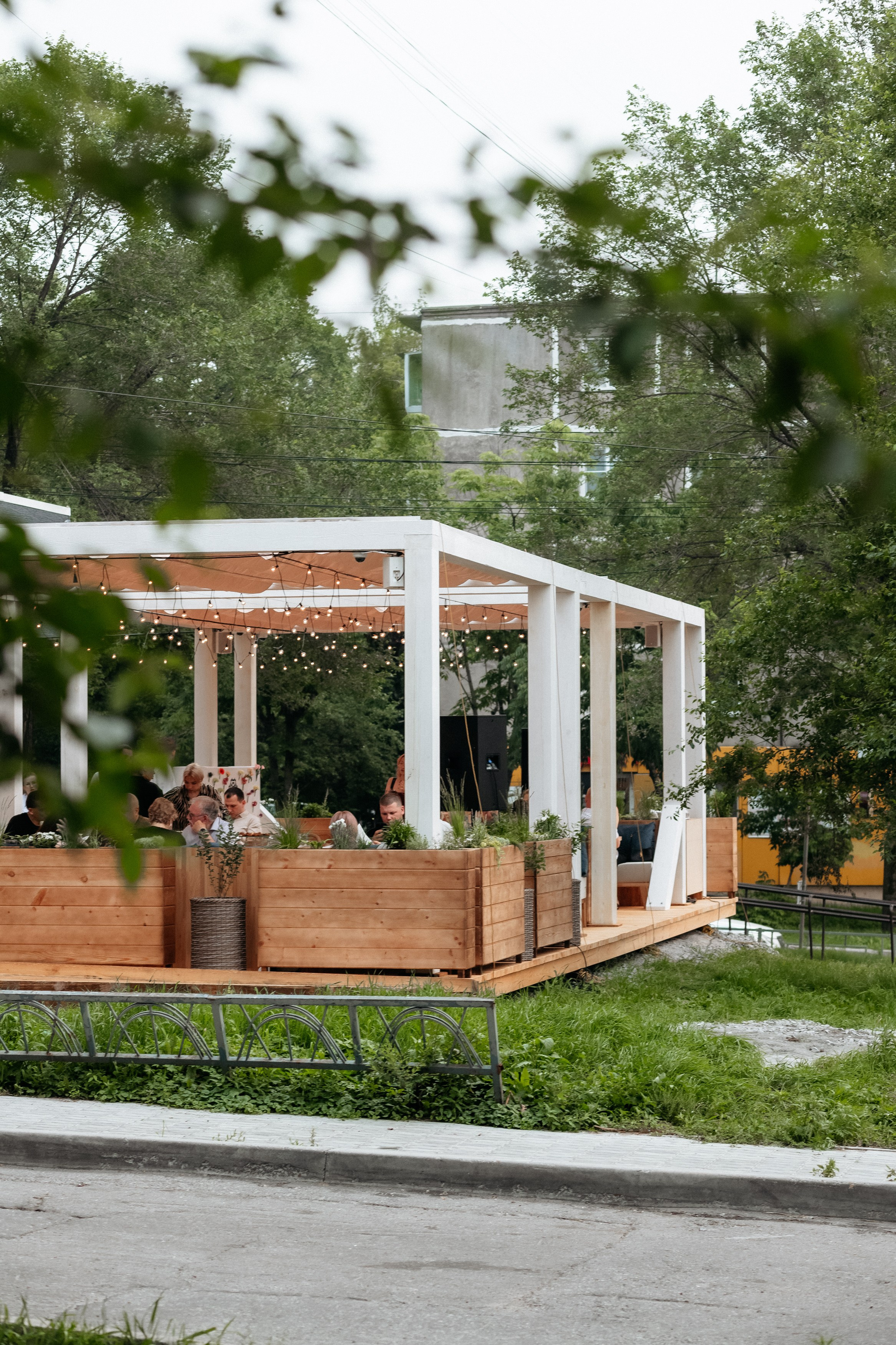 РЕСНОТА — ОТКРЫТИЕ ТЕРРАСЫ. СВОИ. ФОТООТЧЕТЫ-СОБЫТИЯ-МЕСТА