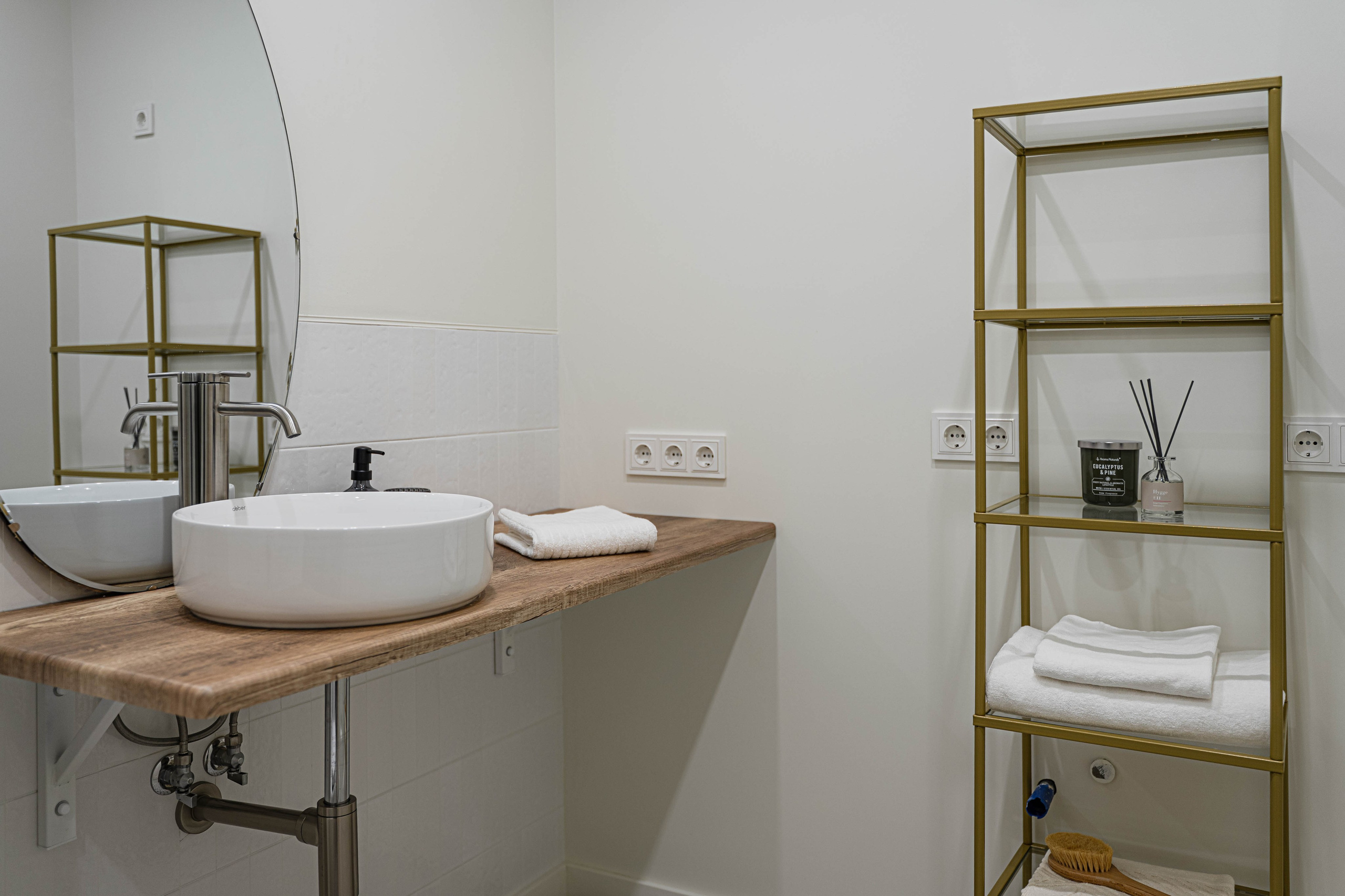 Фото и видео квартиры для сдачи в аренду. Интерьерный и репортажный фотограф в Санкт-Петербурге