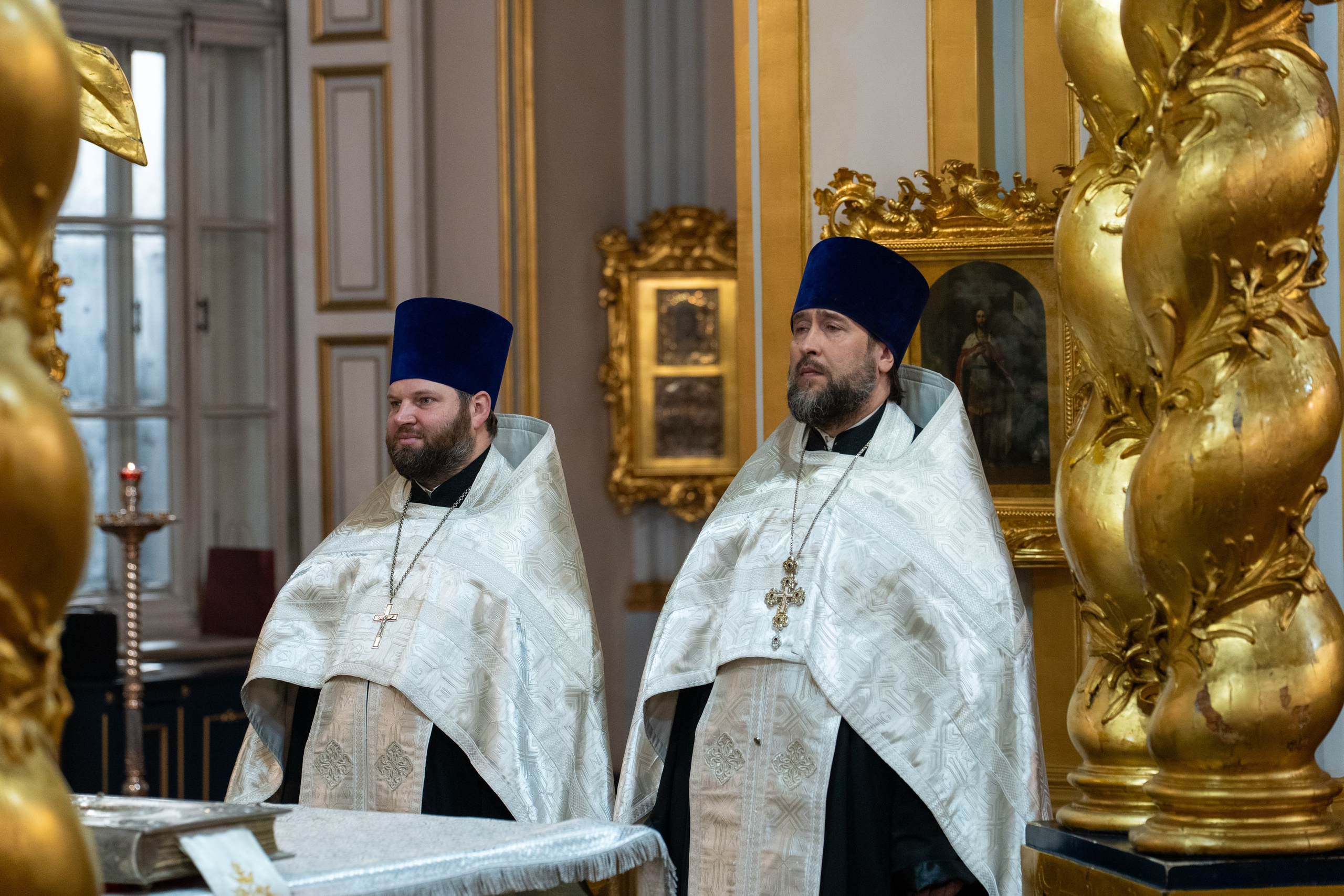Праздничное бдение в Николо-Богоявленском морском соборе. НИКОЛО-БОГОЯВЛЕНСКИЙ МОРСКОЙ СОБОР