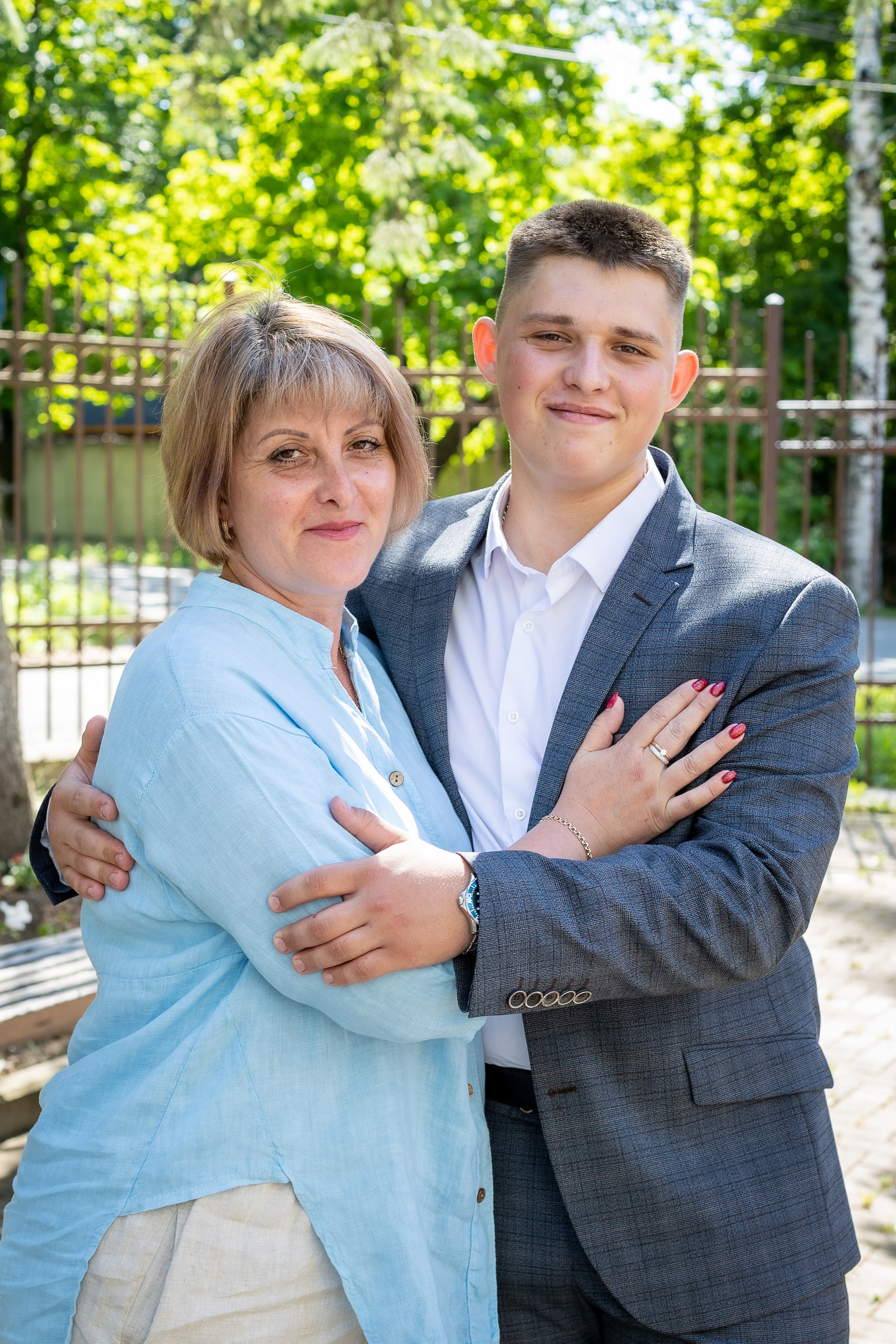 Вручение аттестата 2025. Выпускные альбомы Майкоп, Краснодар Елена Золотарева