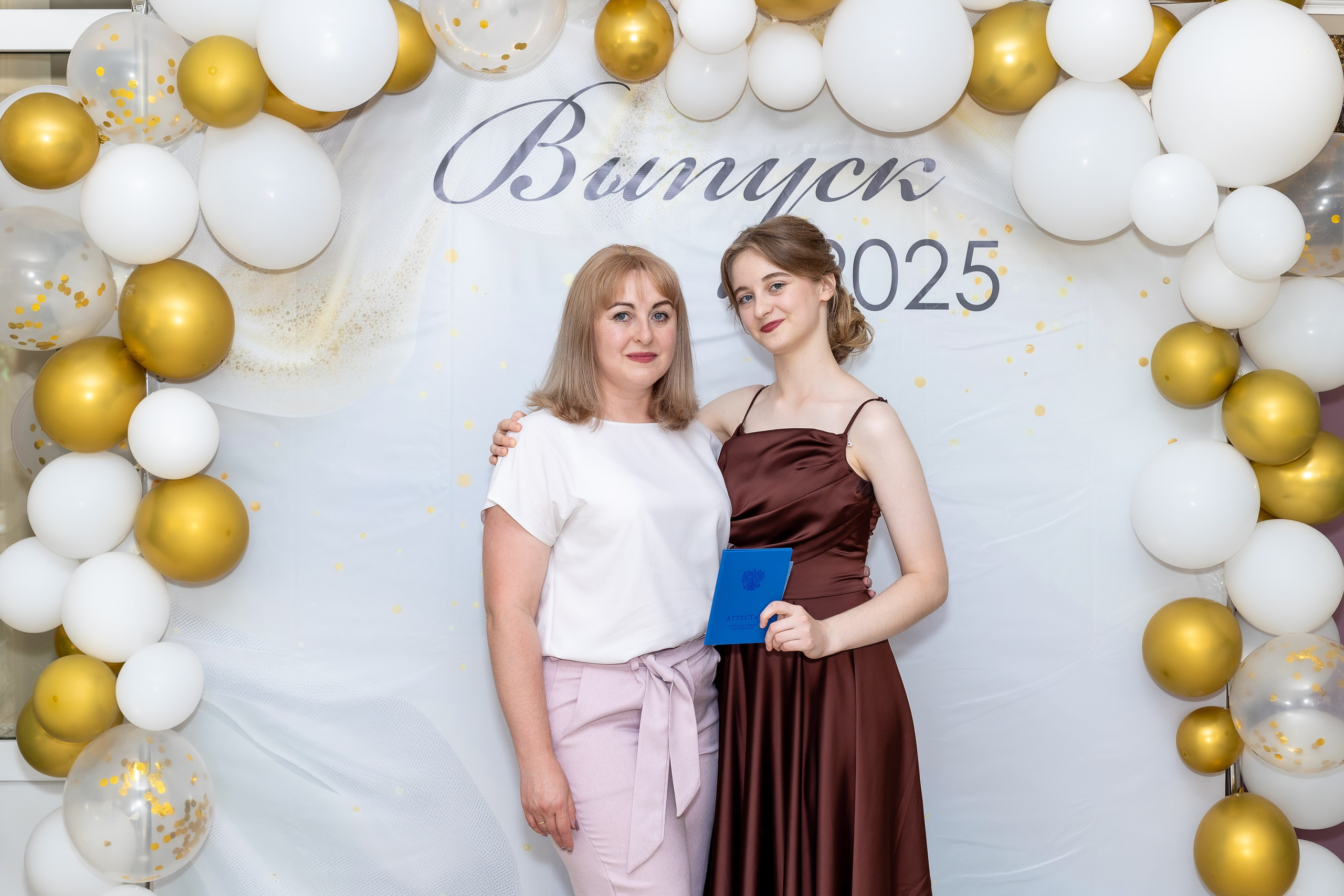 Вручение аттестата 2025. Выпускные альбомы Майкоп, Краснодар Елена Золотарева