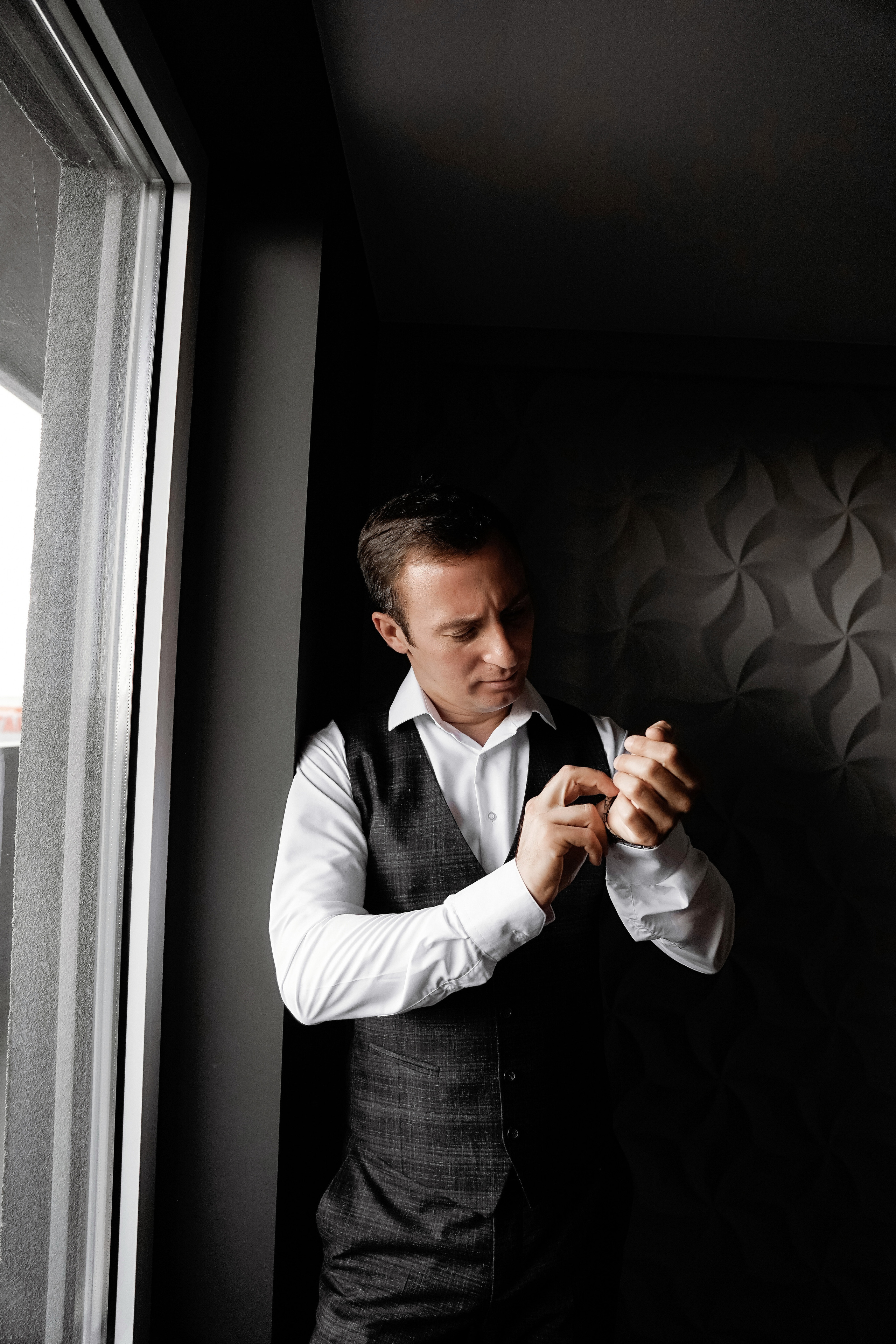 Владимир и Анна. Кортьярд. Свадебный фотограф и видеограф в Ростове-на-Дону. Максим и Наталья Лебедевы