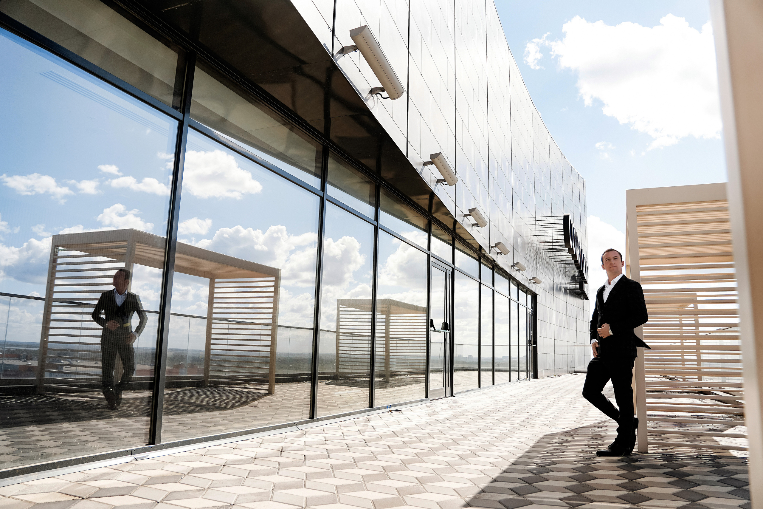 Владимир и Анна. Кортьярд. Свадебный фотограф и видеограф в Ростове-на-Дону. Максим и Наталья Лебедевы