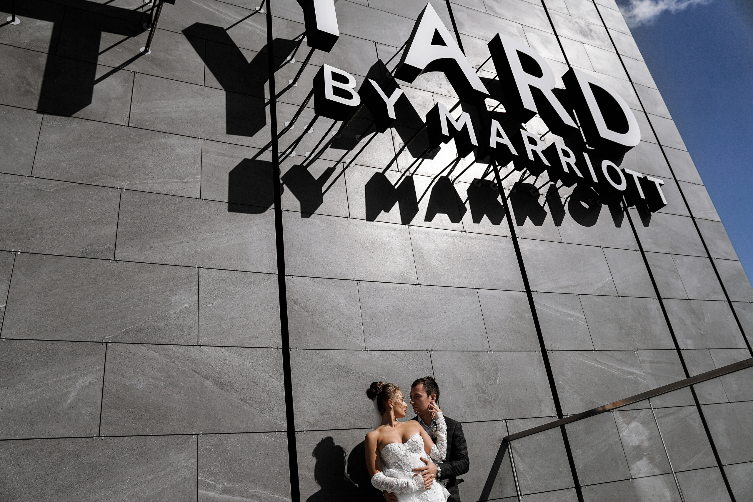 Владимир и Анна. Кортьярд. Свадебный фотограф и видеограф в Ростове-на-Дону. Максим и Наталья Лебедевы