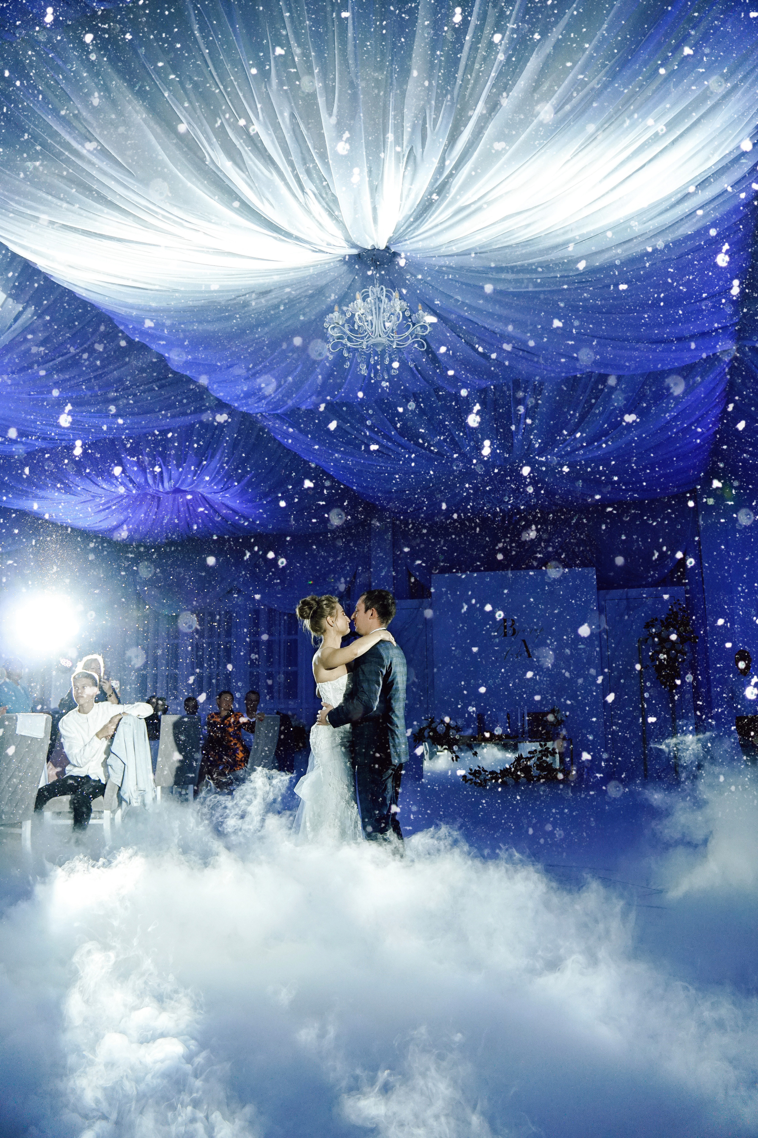 Владимир и Анна. Кортьярд. Свадебный фотограф и видеограф в Ростове-на-Дону. Максим и Наталья Лебедевы