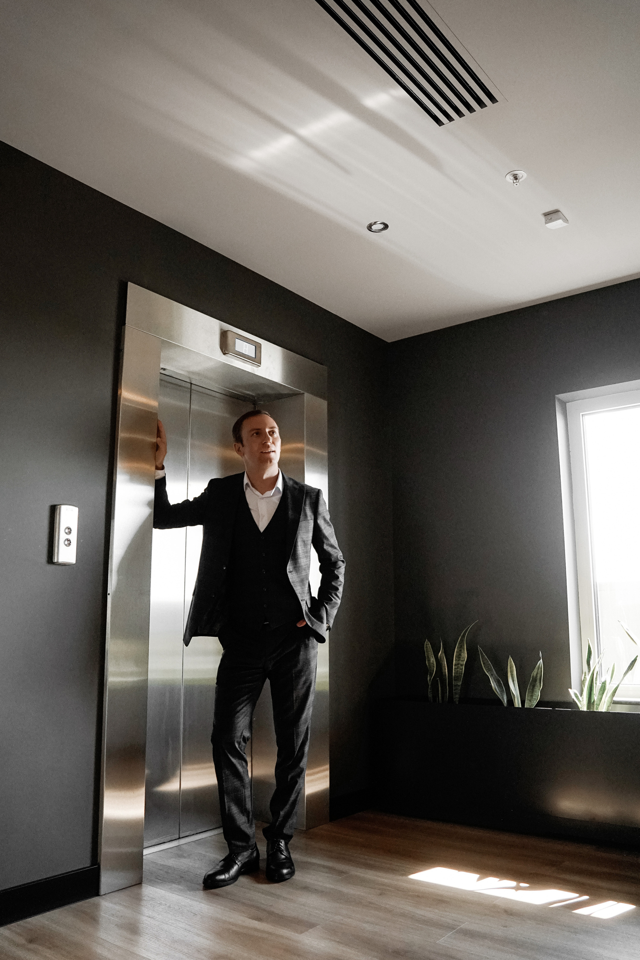 Владимир и Анна. Кортьярд. Свадебный фотограф и видеограф в Ростове-на-Дону. Максим и Наталья Лебедевы