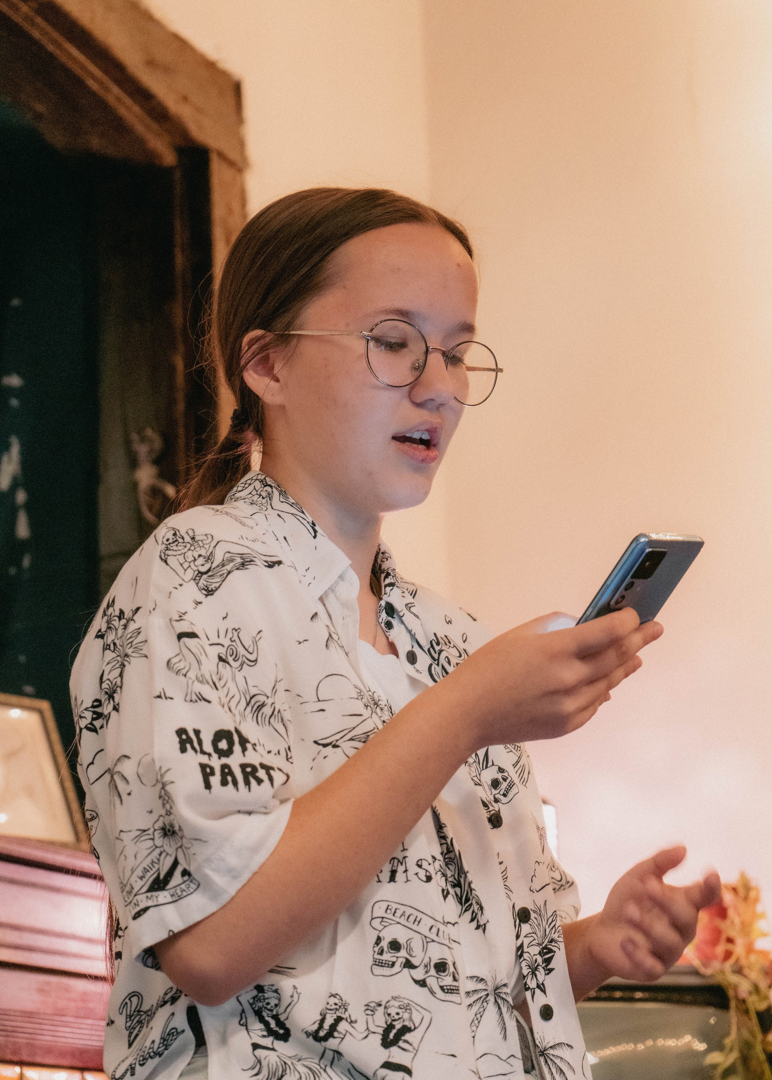 Литературный вечер от «Гротеска». Кир Анисин. Режиссер & фотограф