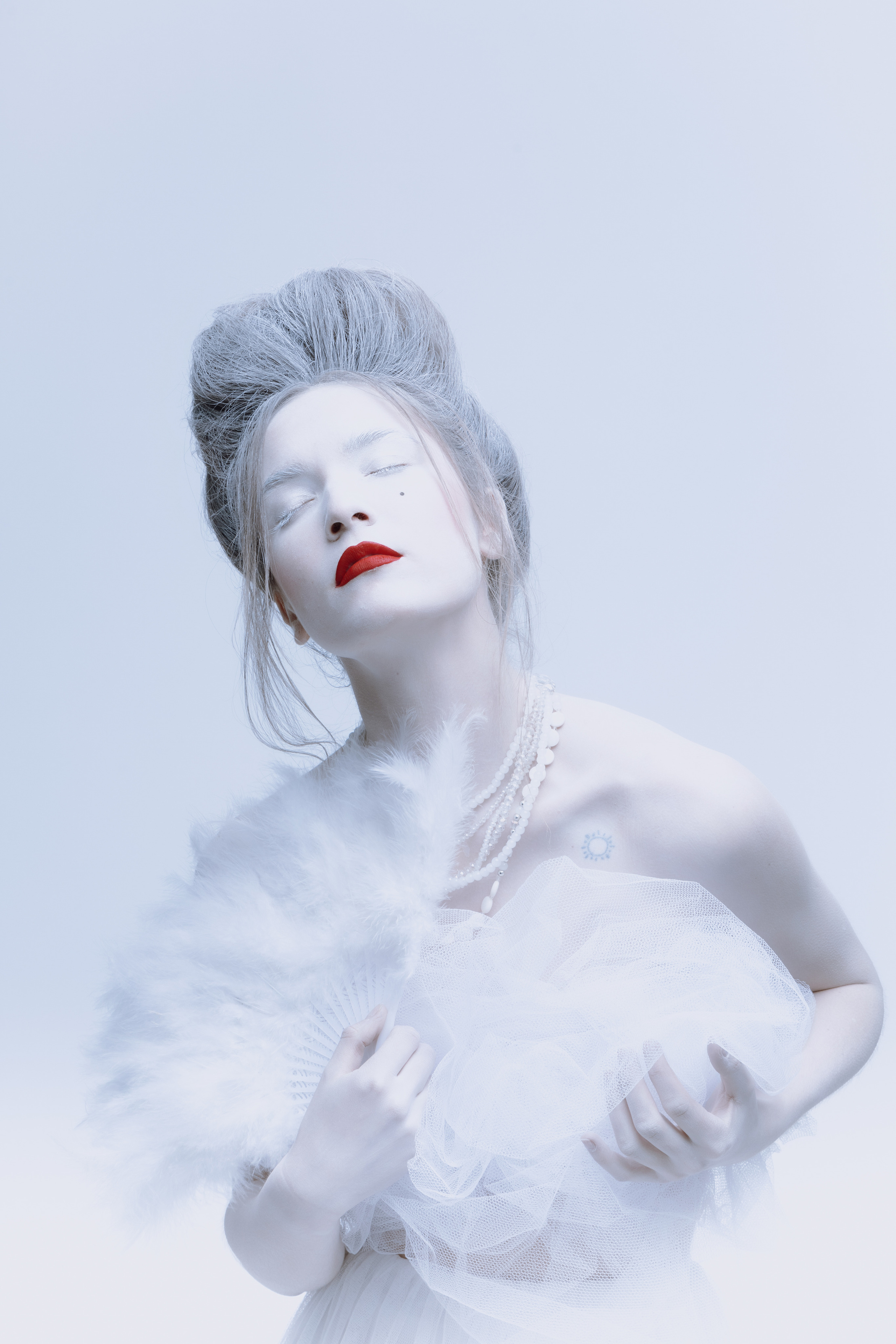 LOLITA ZELENAYA. Фотограф