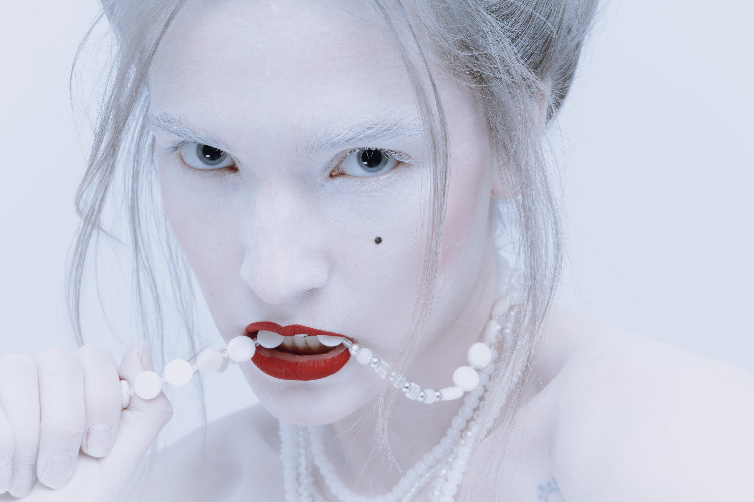 LOLITA ZELENAYA. Фотограф